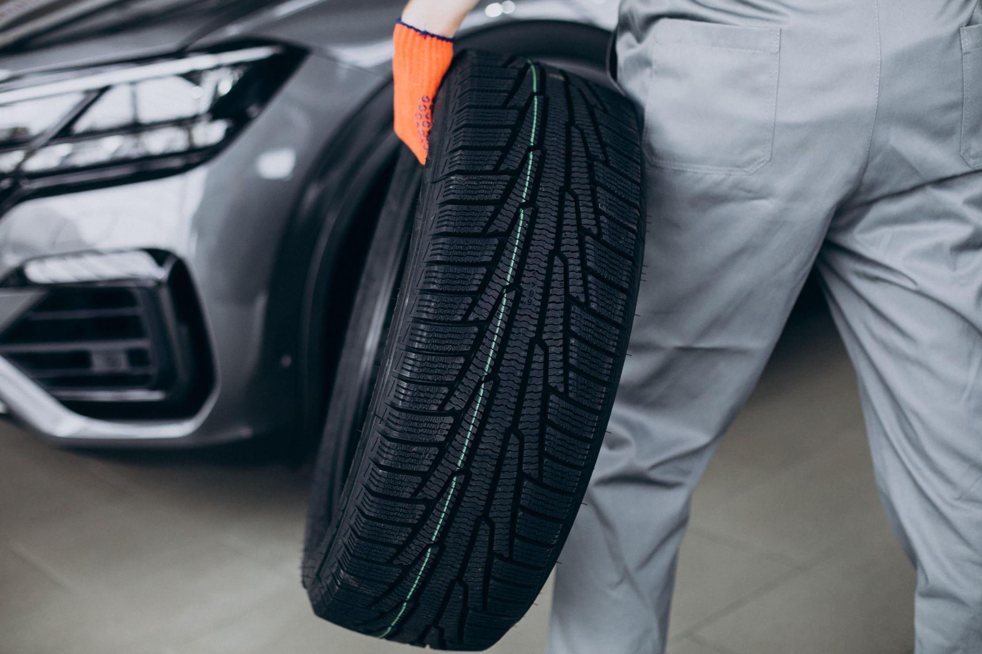 Pneus d'hiver et véhicule d'occasion à Montréal : tout savoir