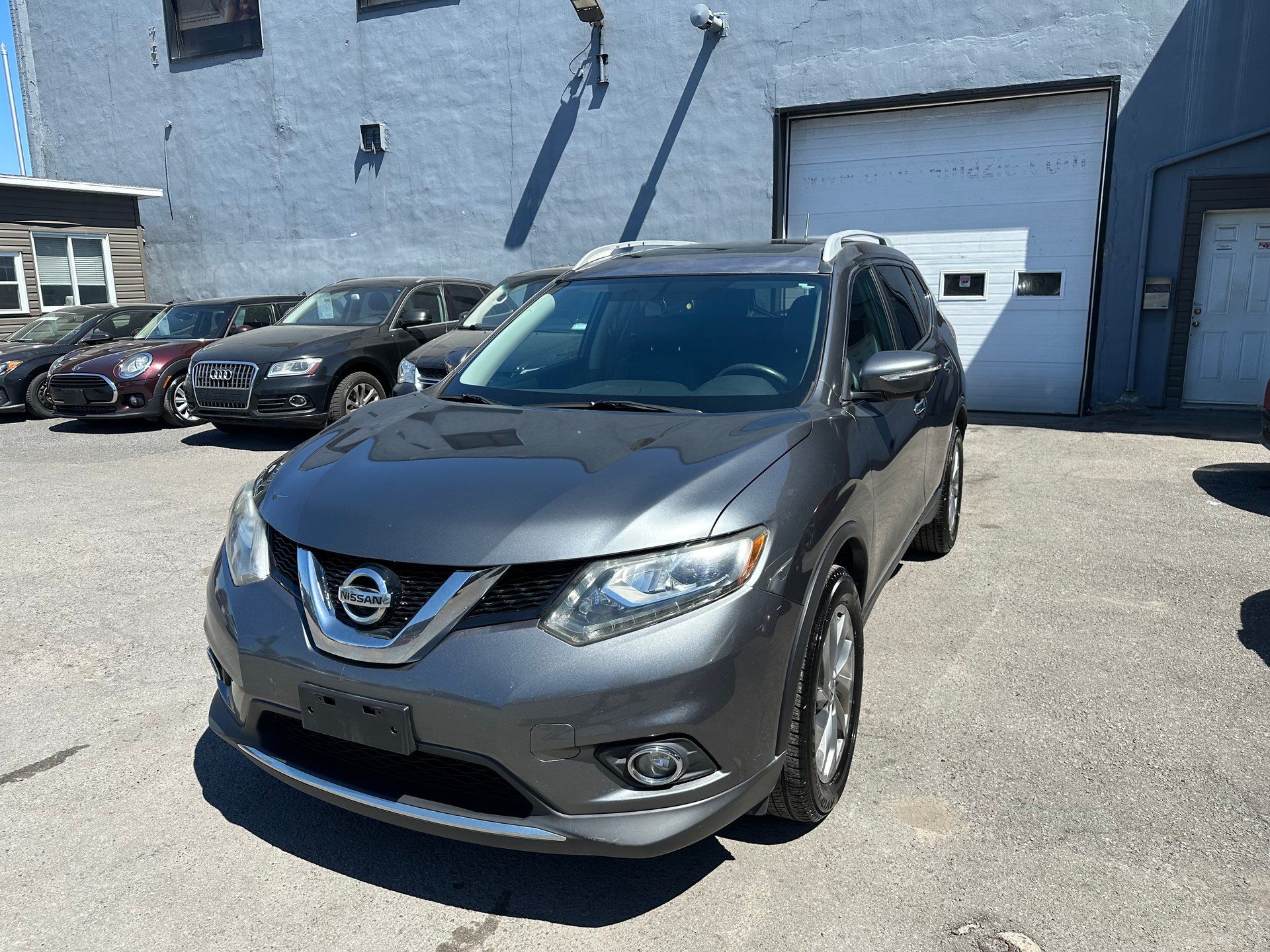 Nissan Rogue 2015 - Image 1