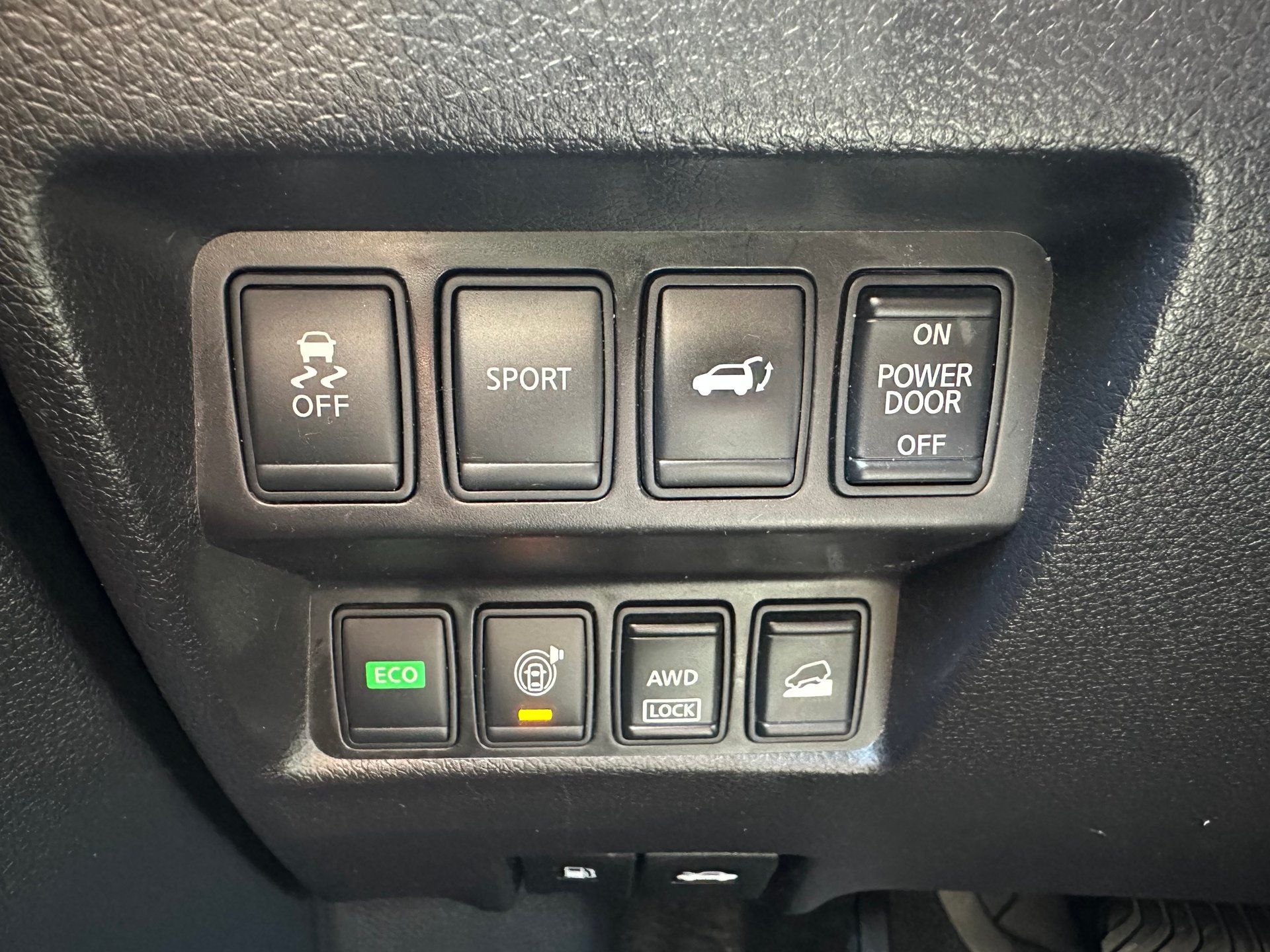 Nissan Rogue 2015 - Image 18