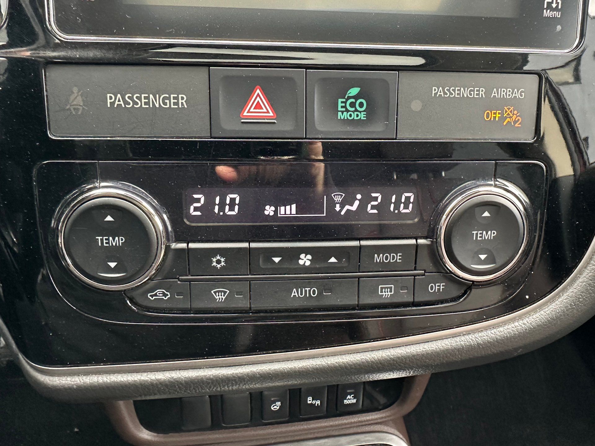 Mitsubishi Outlander PHEV 2018 - Image 21