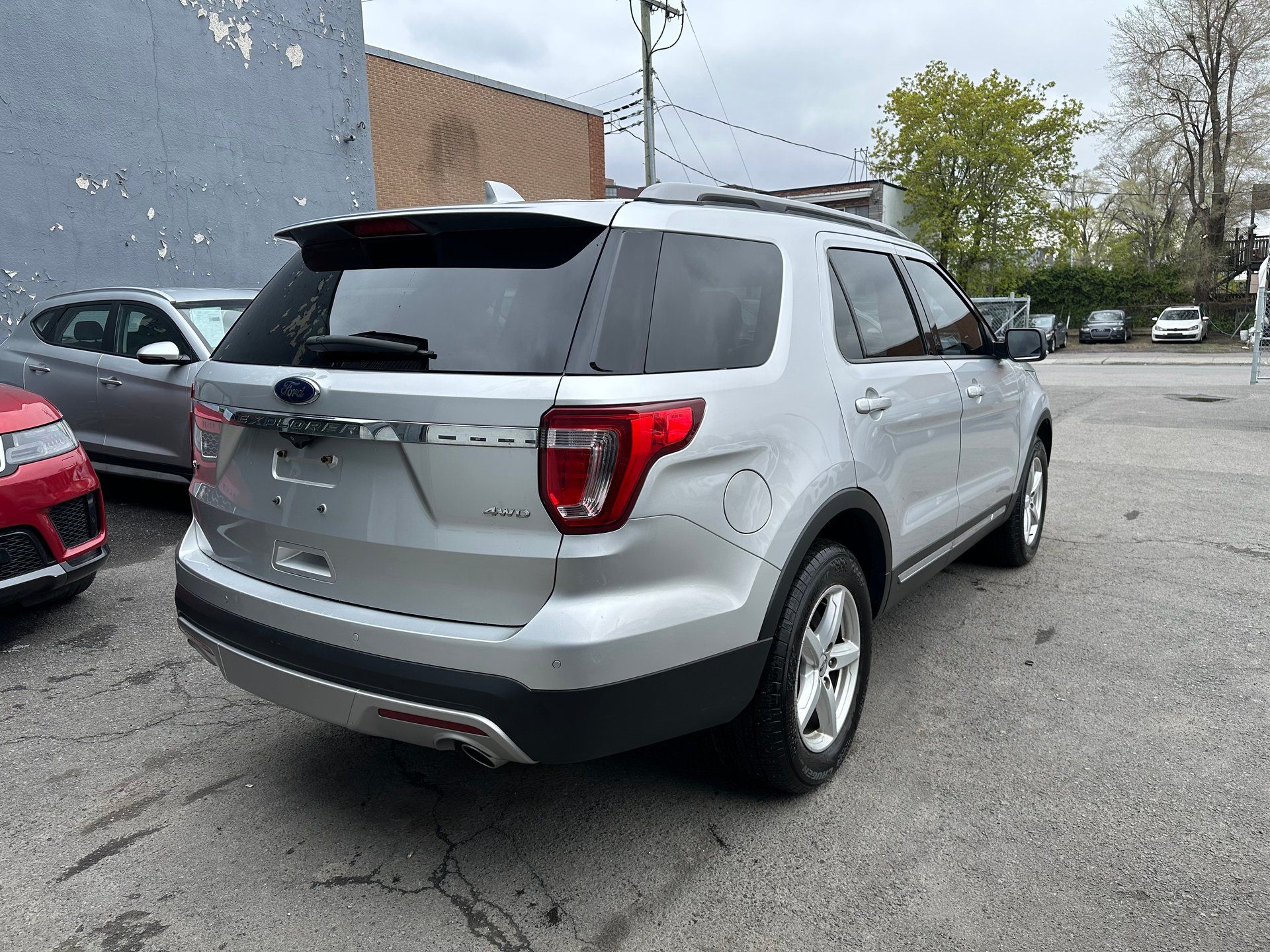 Ford Explorer 2017 - Image 6