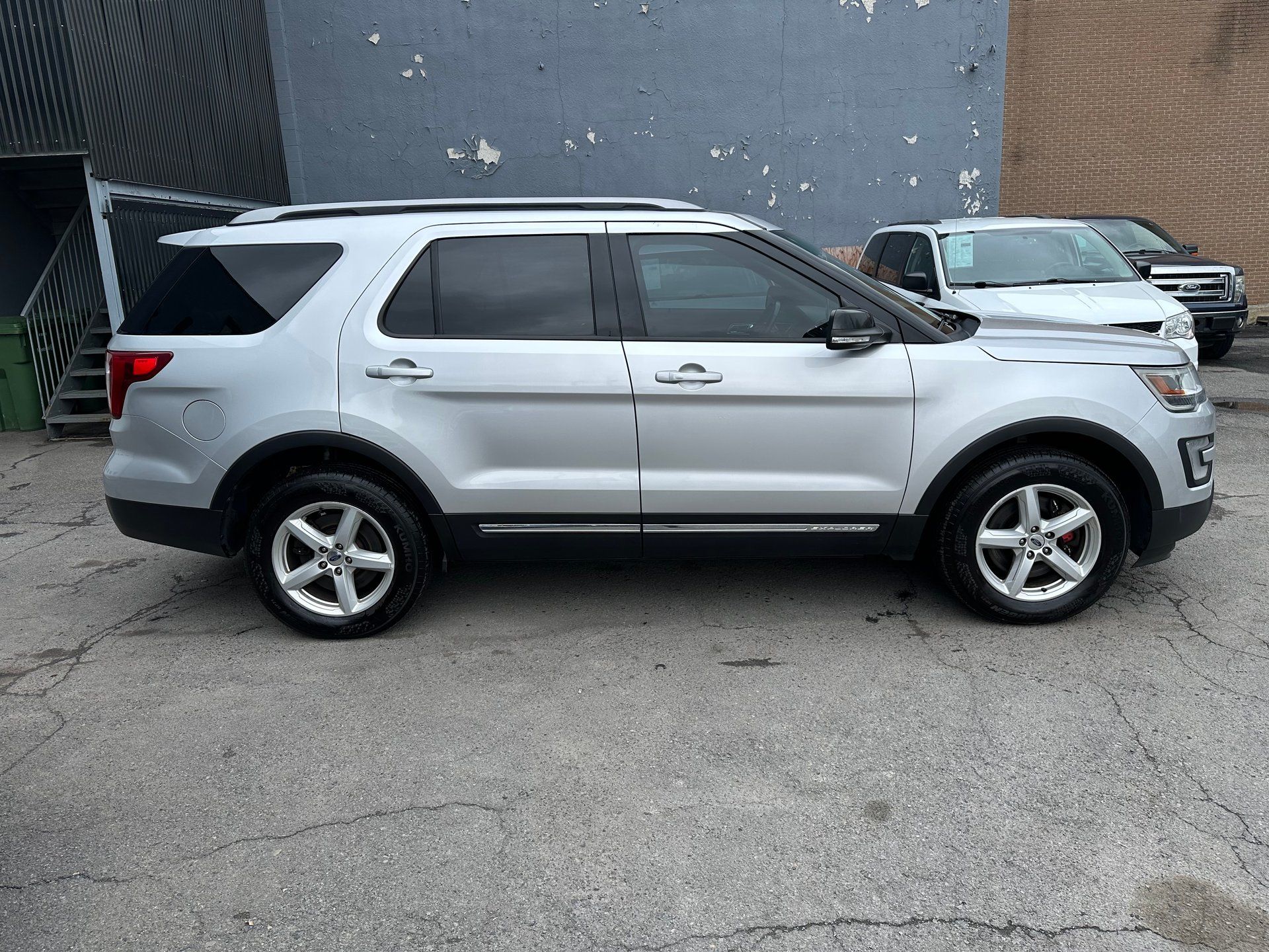 Ford Explorer 2017 - Image 7