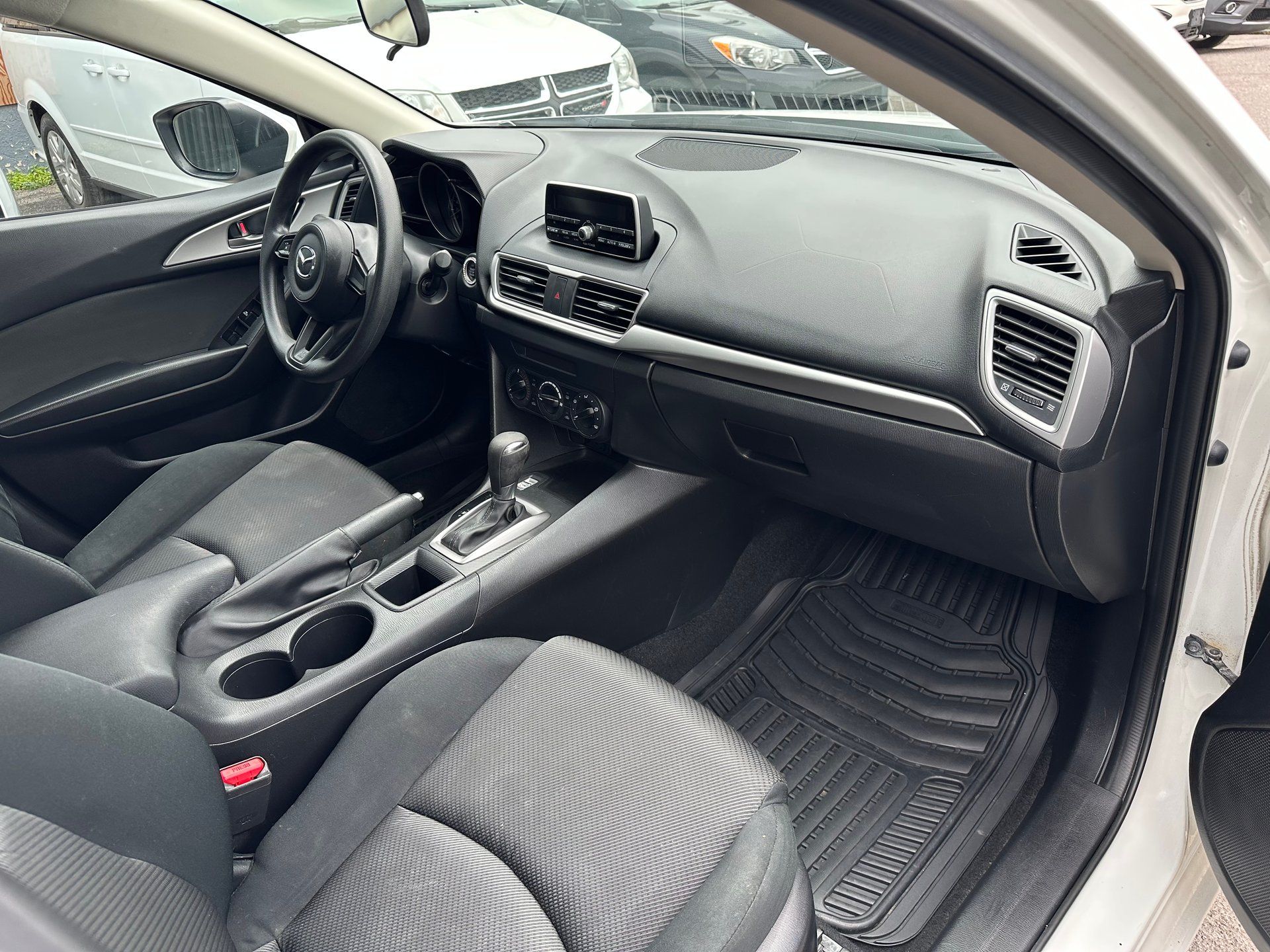 Mazda Mazda3 2017 - Image 14