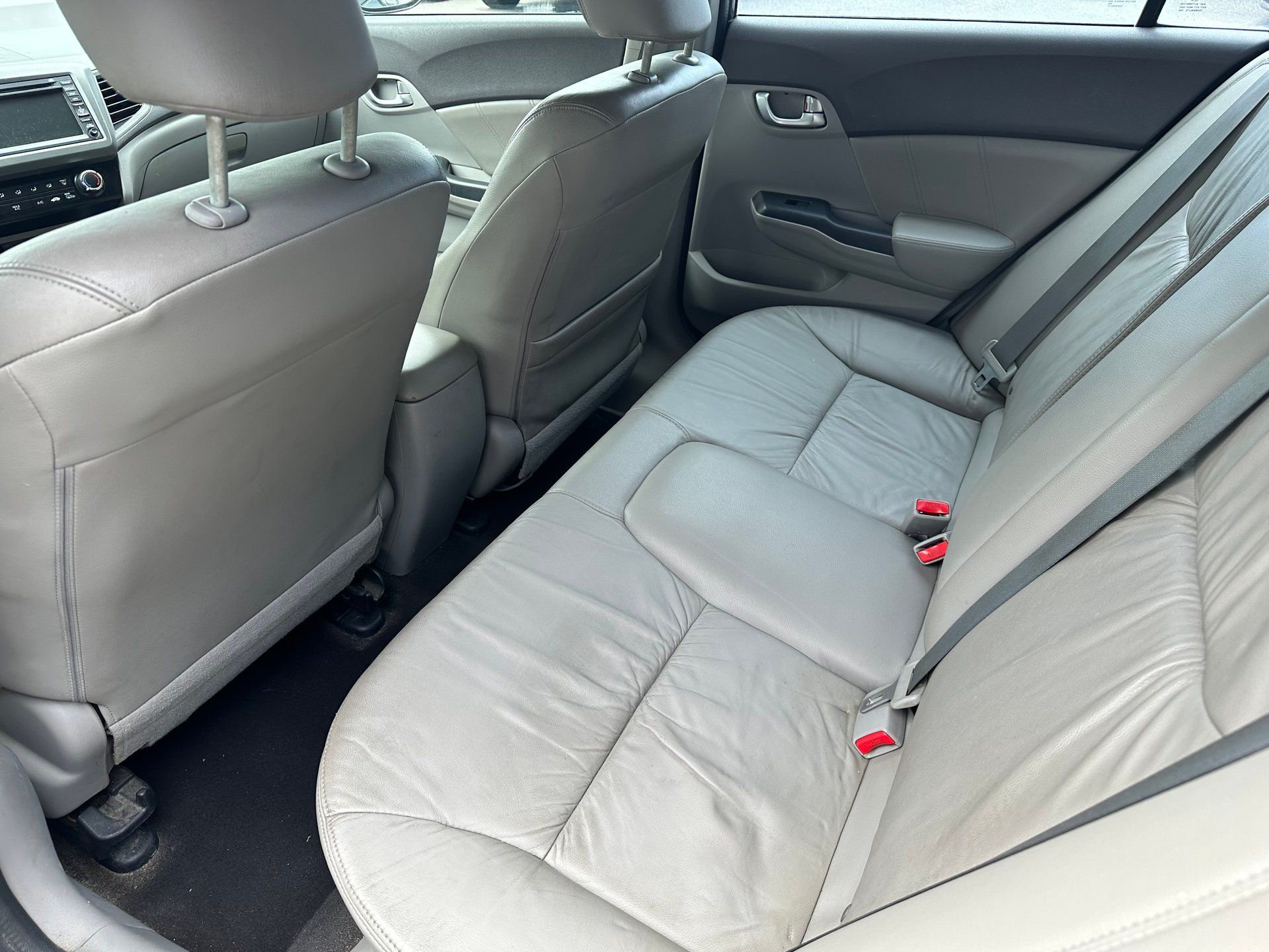 Honda Civic 2012 - Image 12
