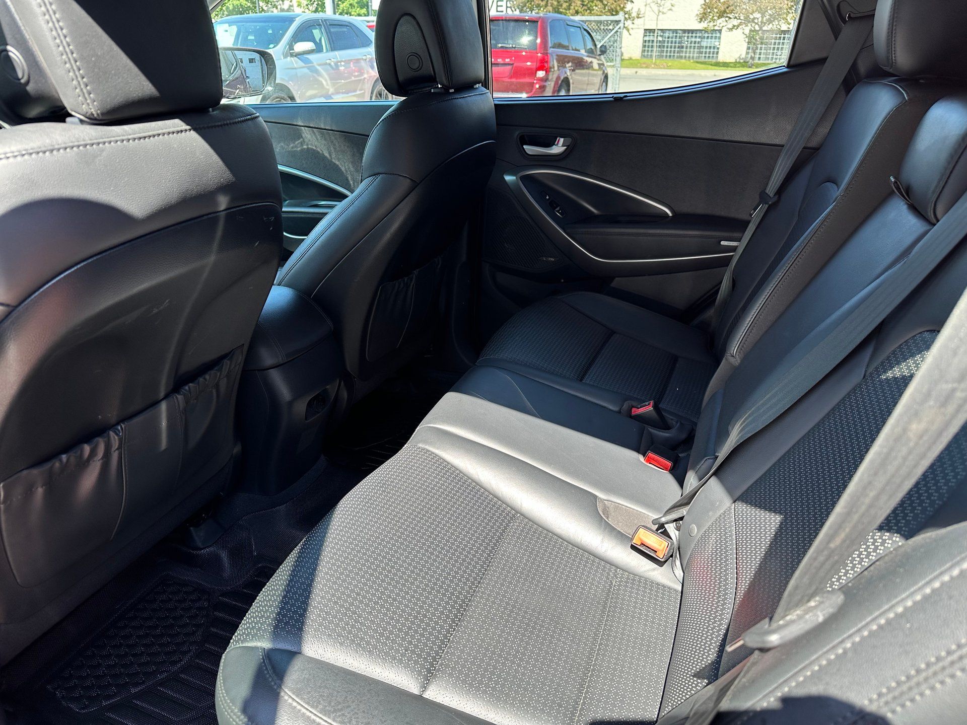 Hyundai Santa Fe Sport 2014 - Image 12