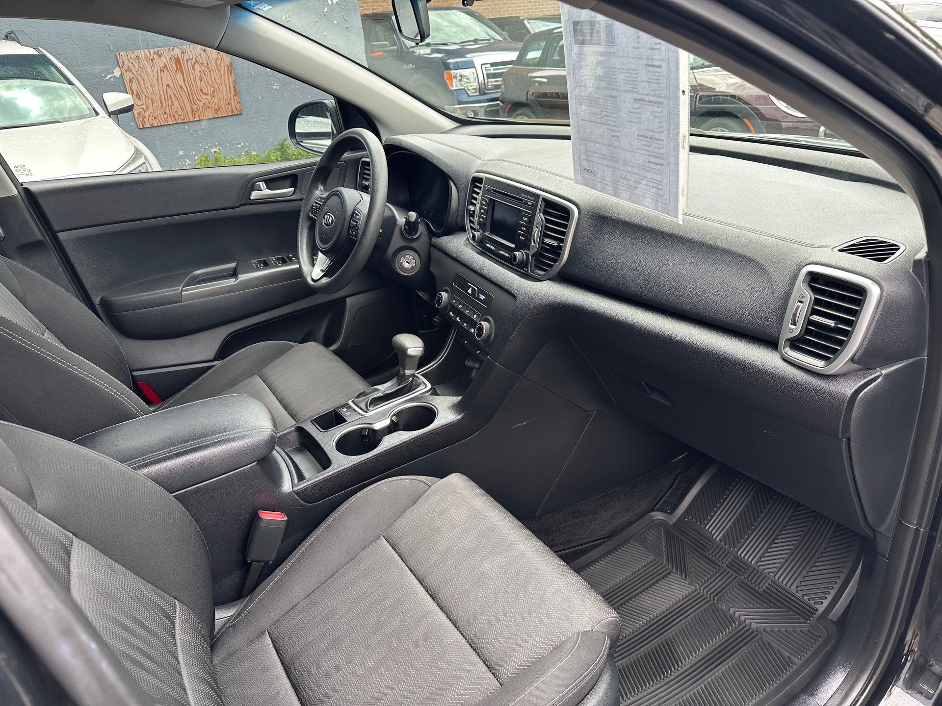 Kia Sportage 2018 - Image 14