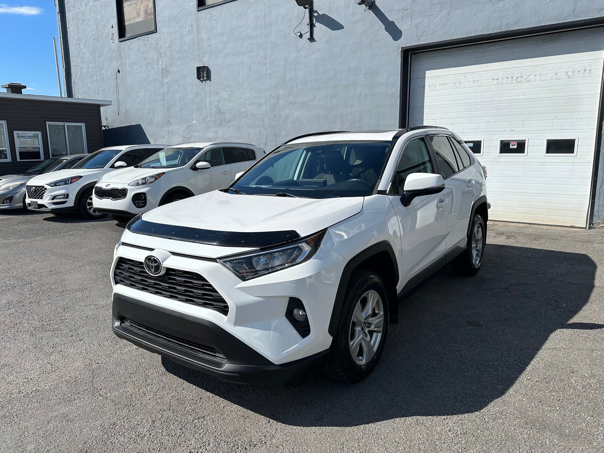 Toyota RAV4 2019 - Image 2