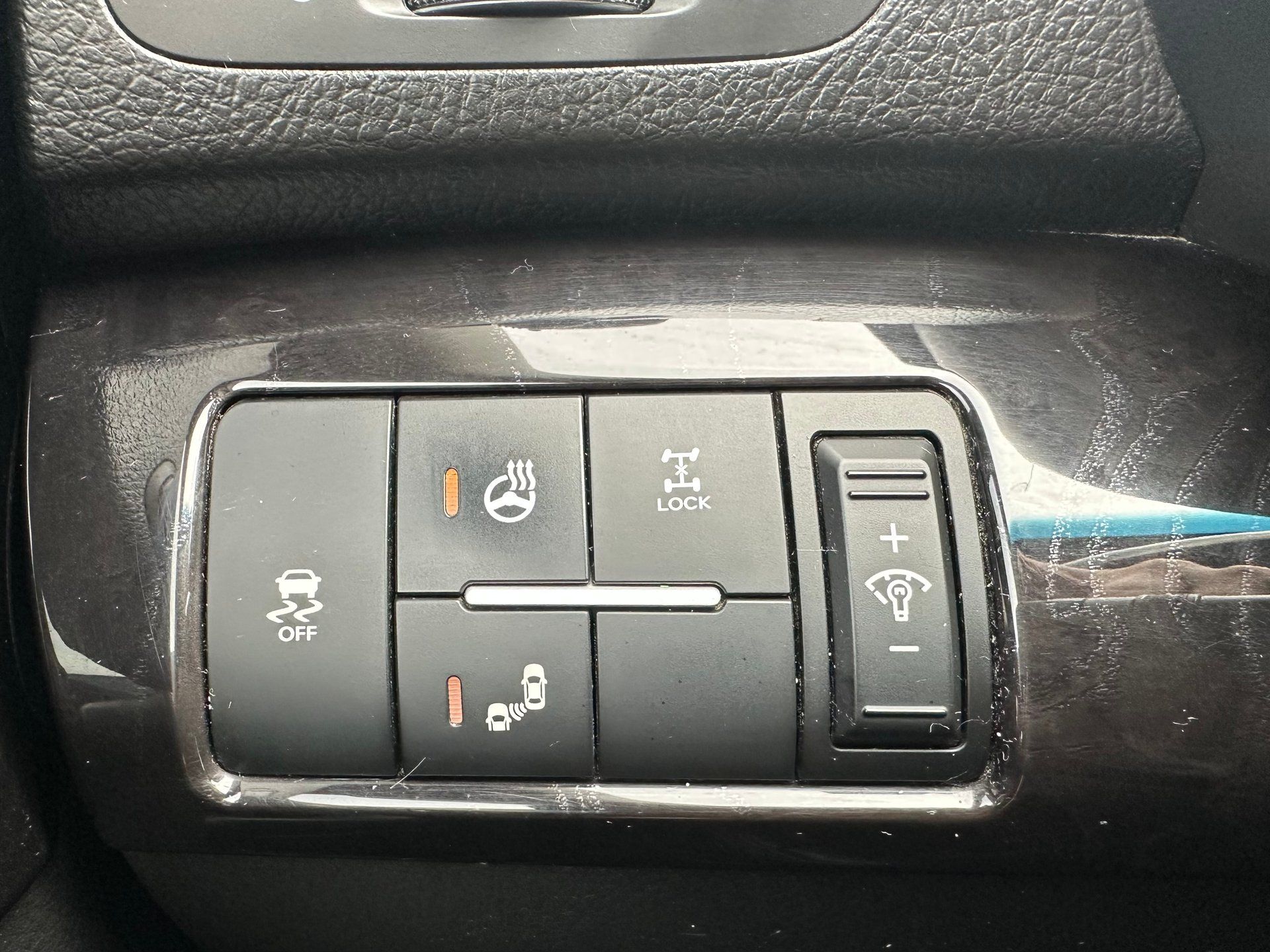 Kia Sorento 2015 - Image 25