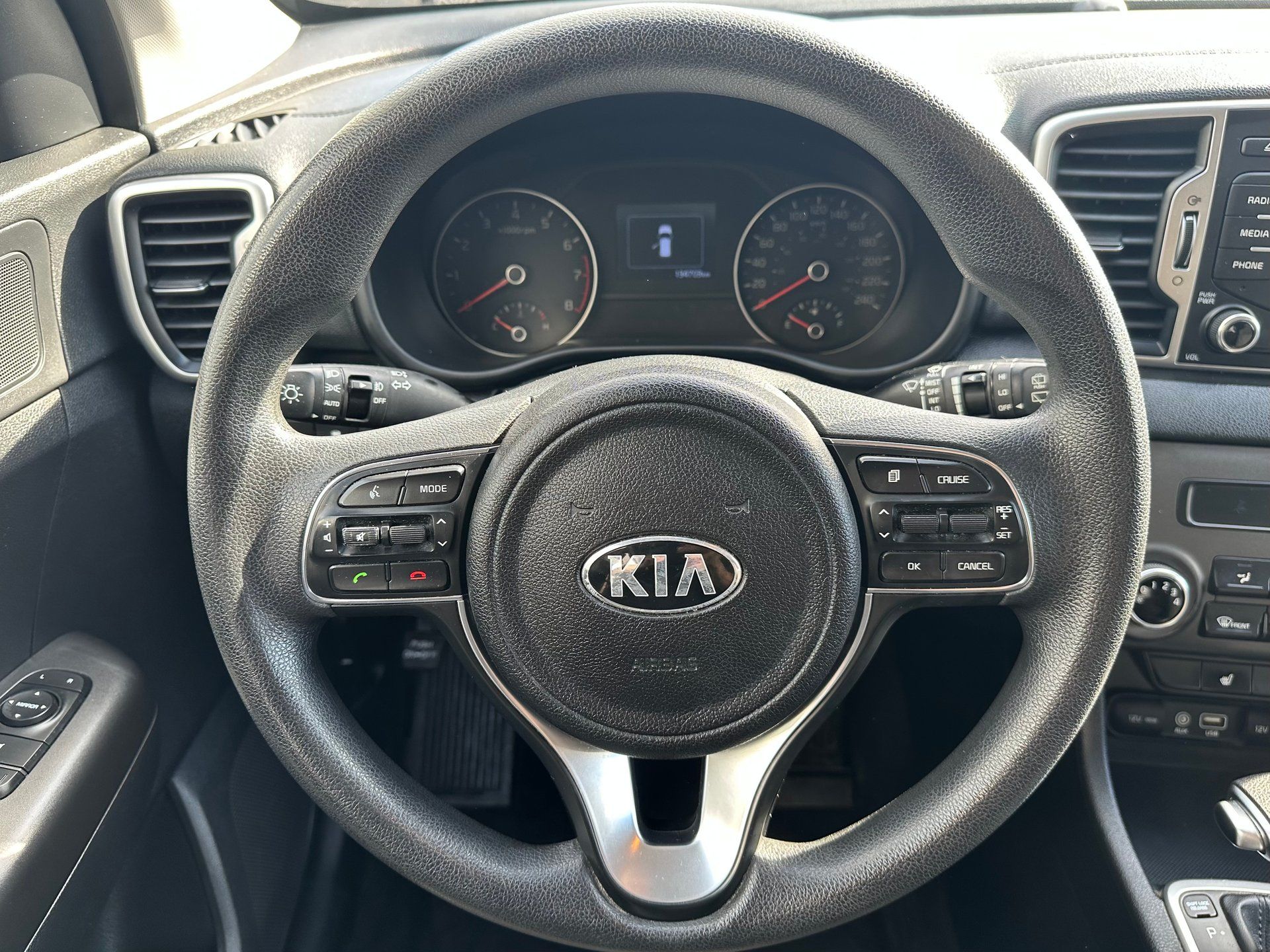 Kia Sportage 2017 - Image 18