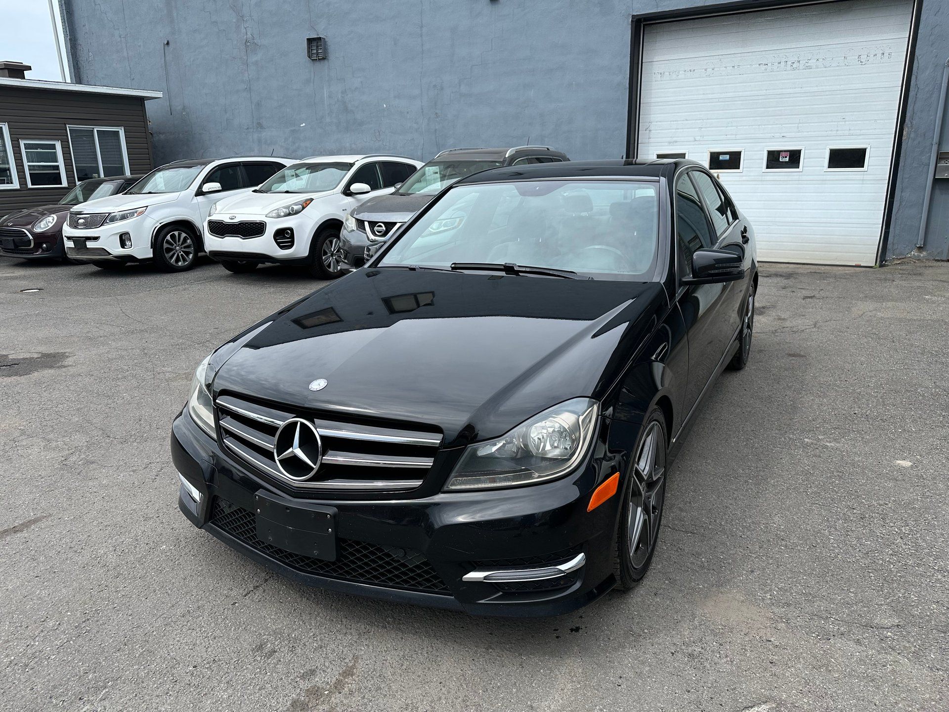 Mercedes-Benz C 300 2014 - Image 1