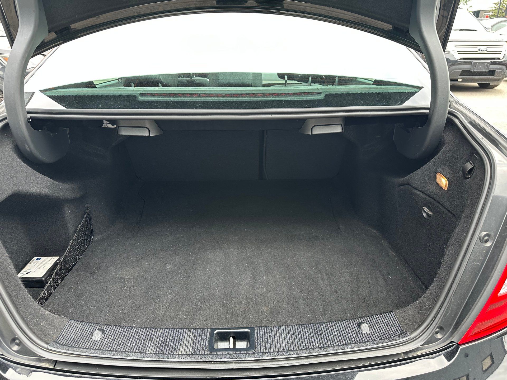 Mercedes-Benz C 300 2014 - Image 12