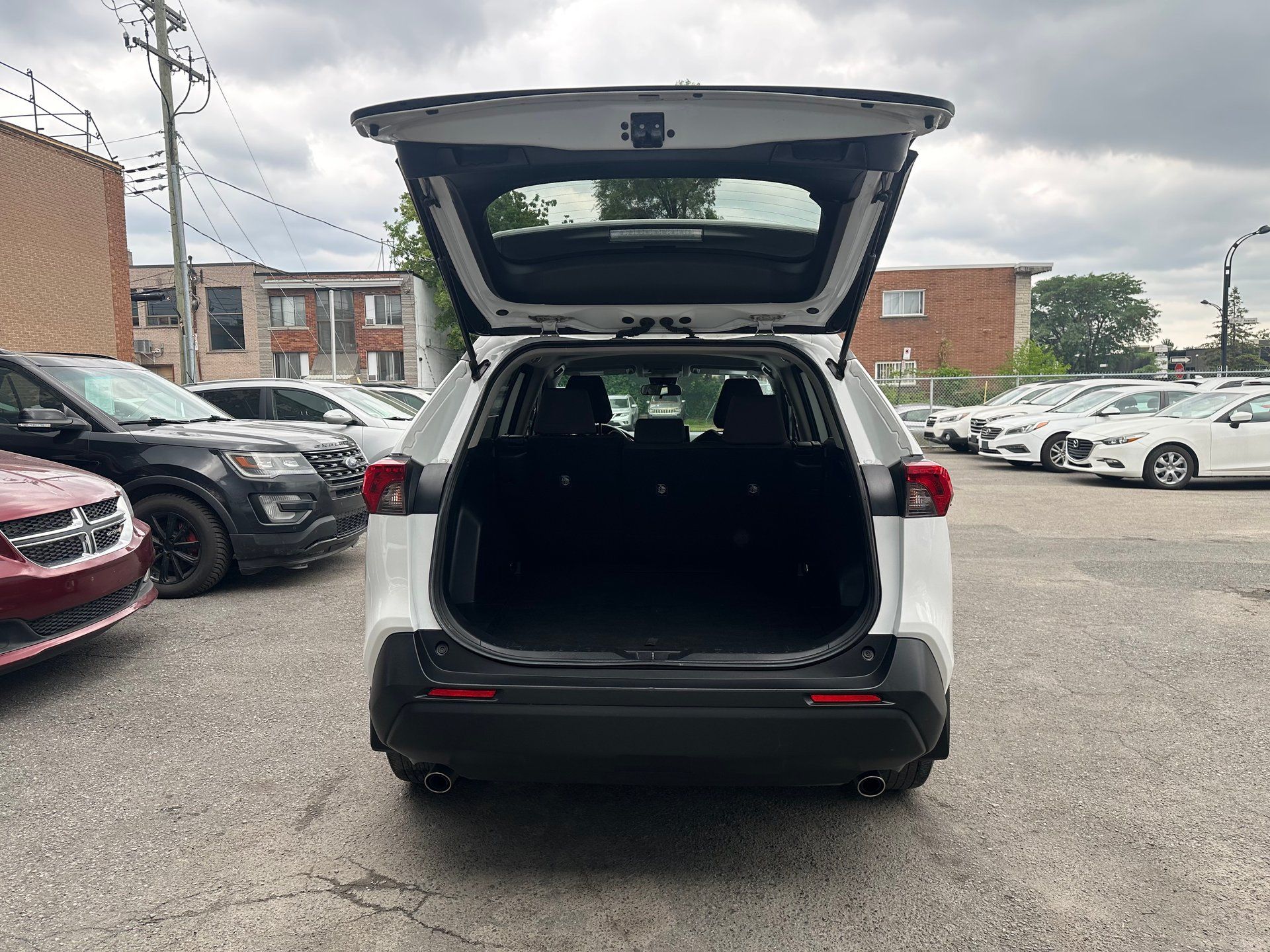 Toyota RAV4 2020 - Image 10