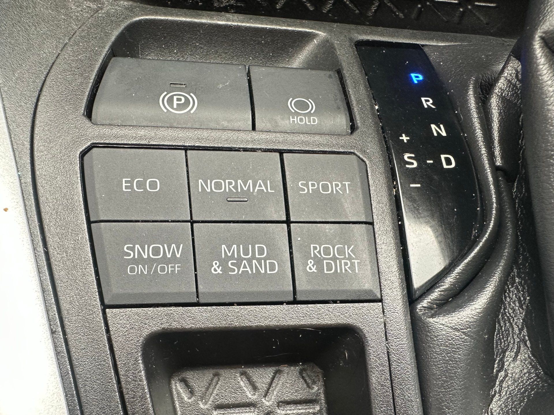 Toyota RAV4 2020 - Image 17