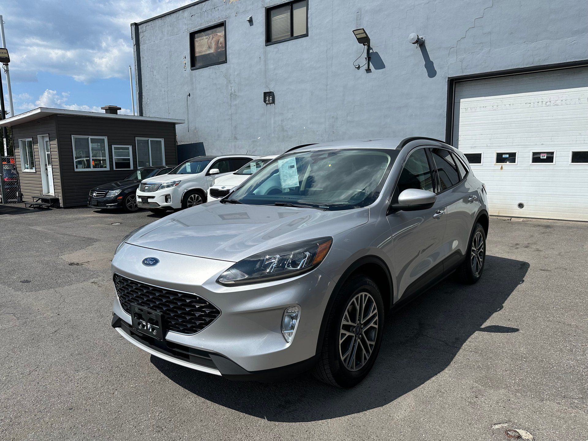 Ford Escape 2020 - Image 2