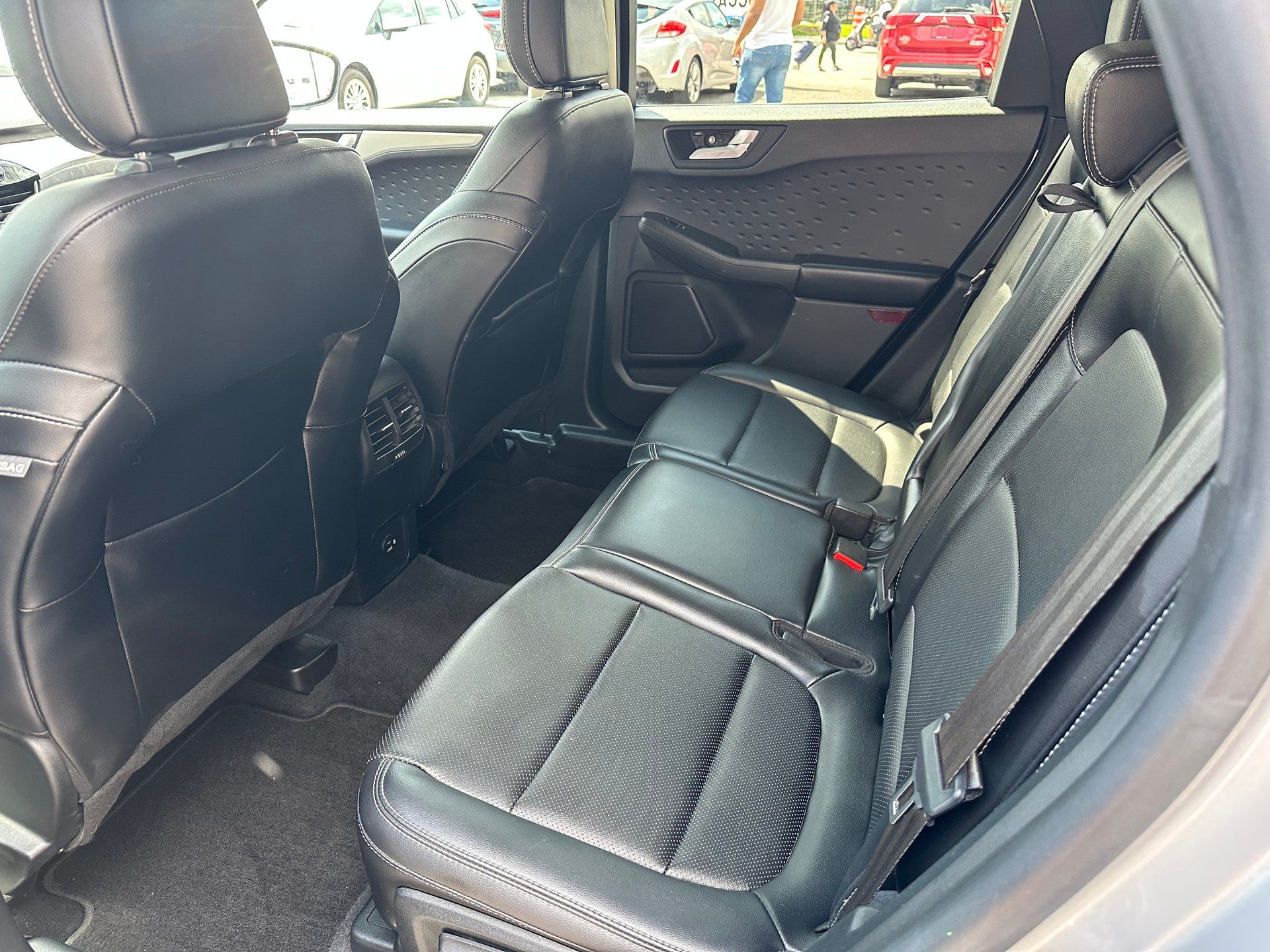 Ford Escape 2020 - Image 12