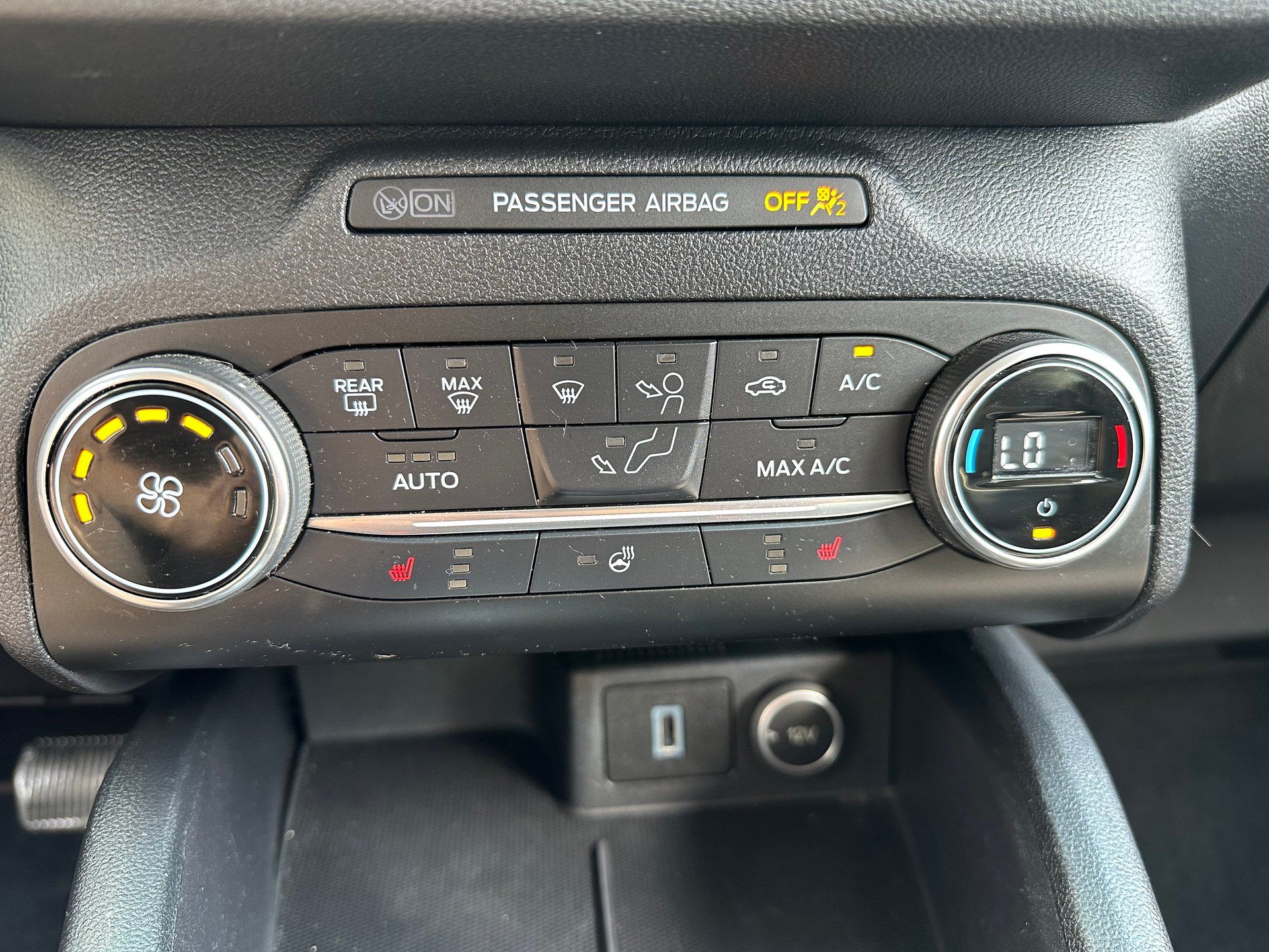 Ford Escape 2020 - Image 19