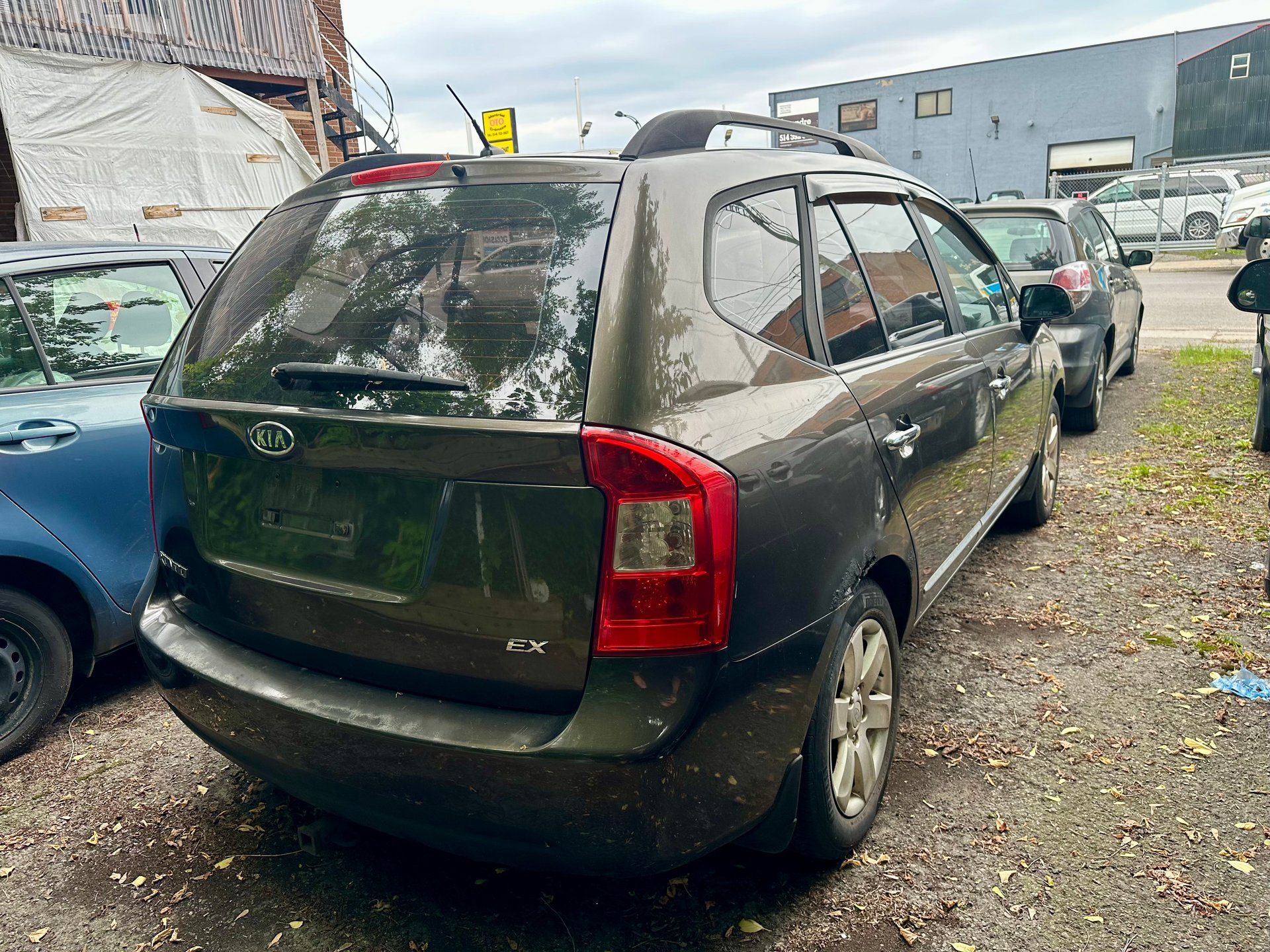 Kia Rondo 2009 - Image 3