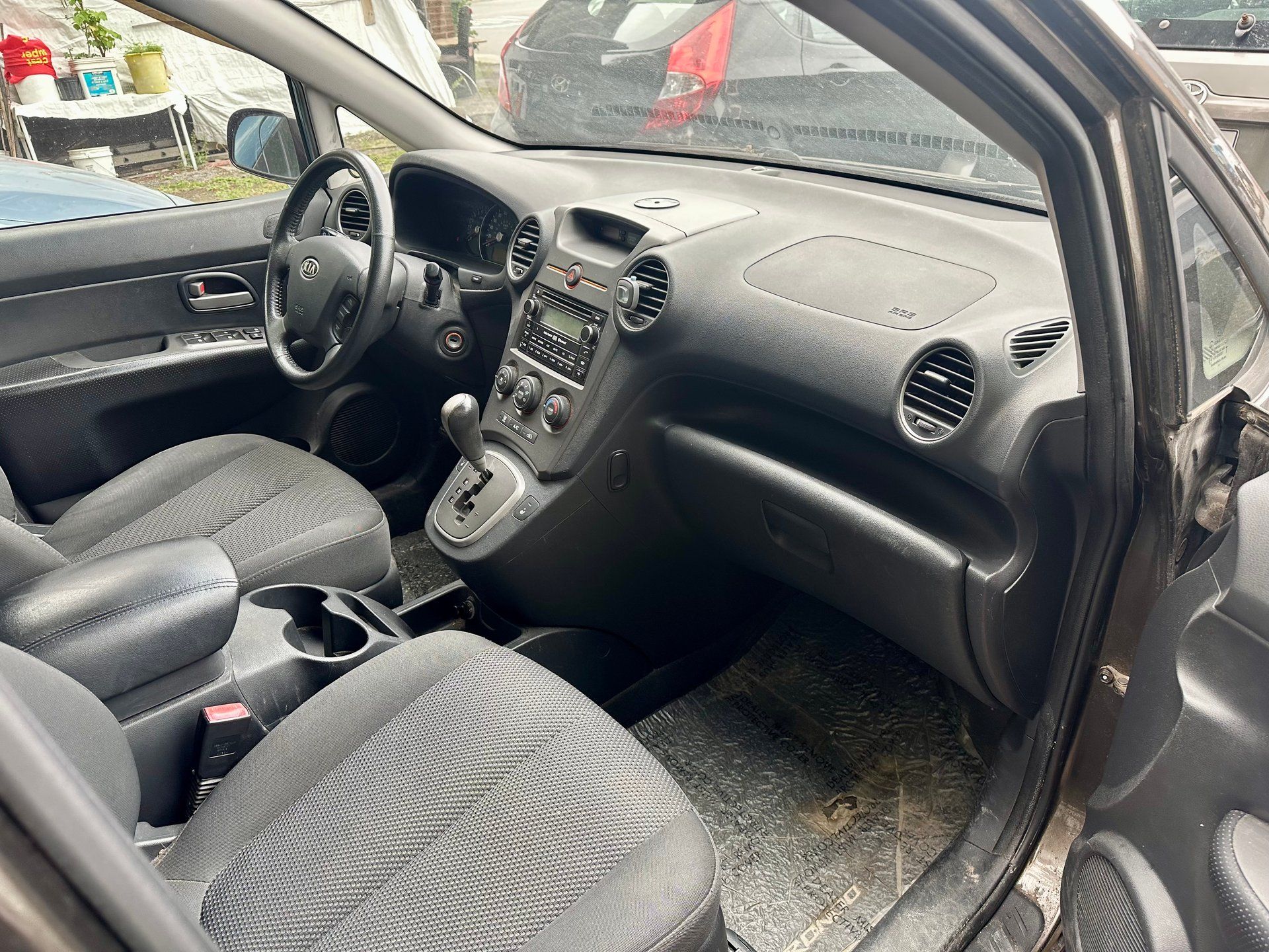 Kia Rondo 2009 - Image 11