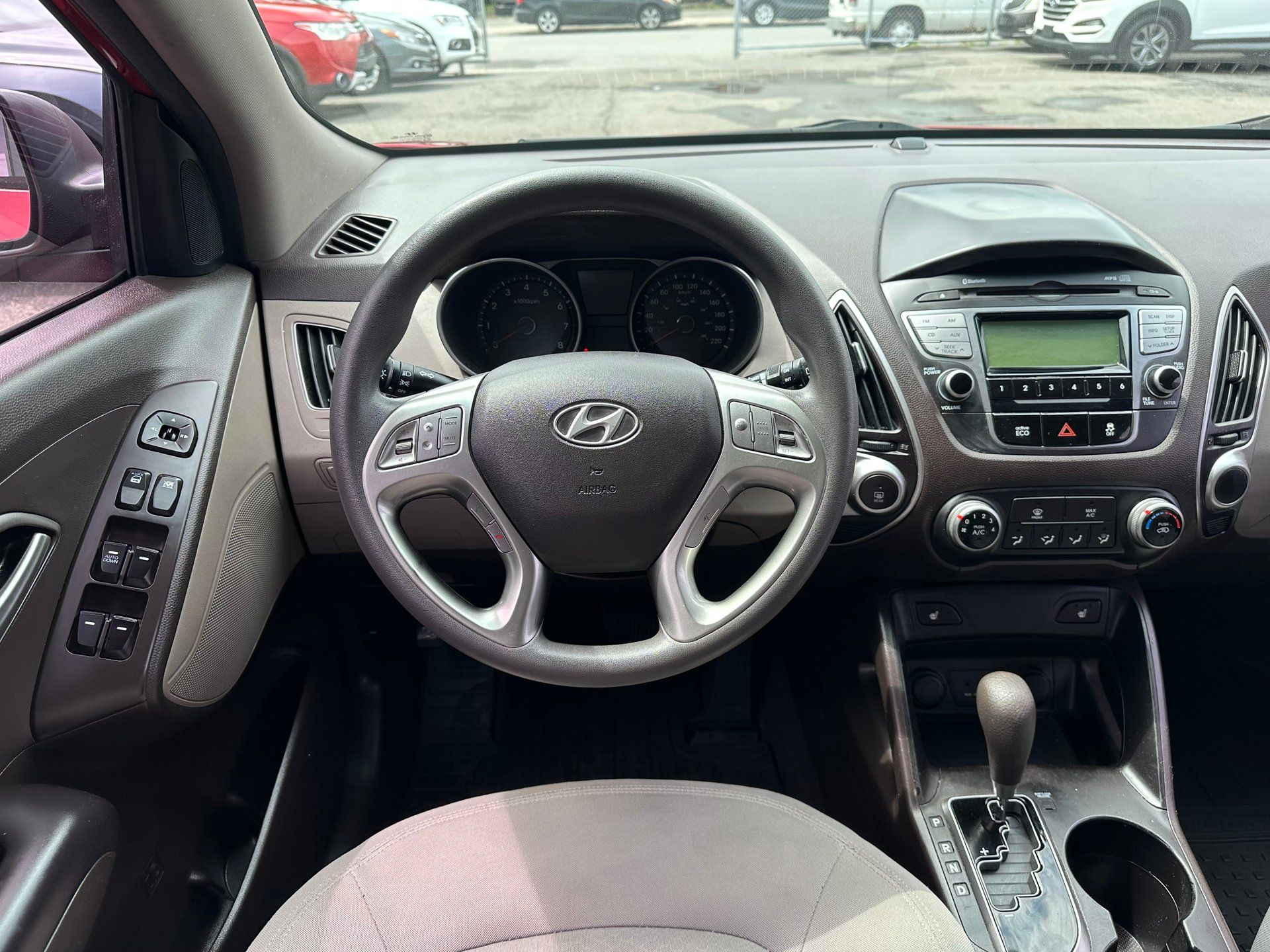 Hyundai Tucson 2012 - Image 17