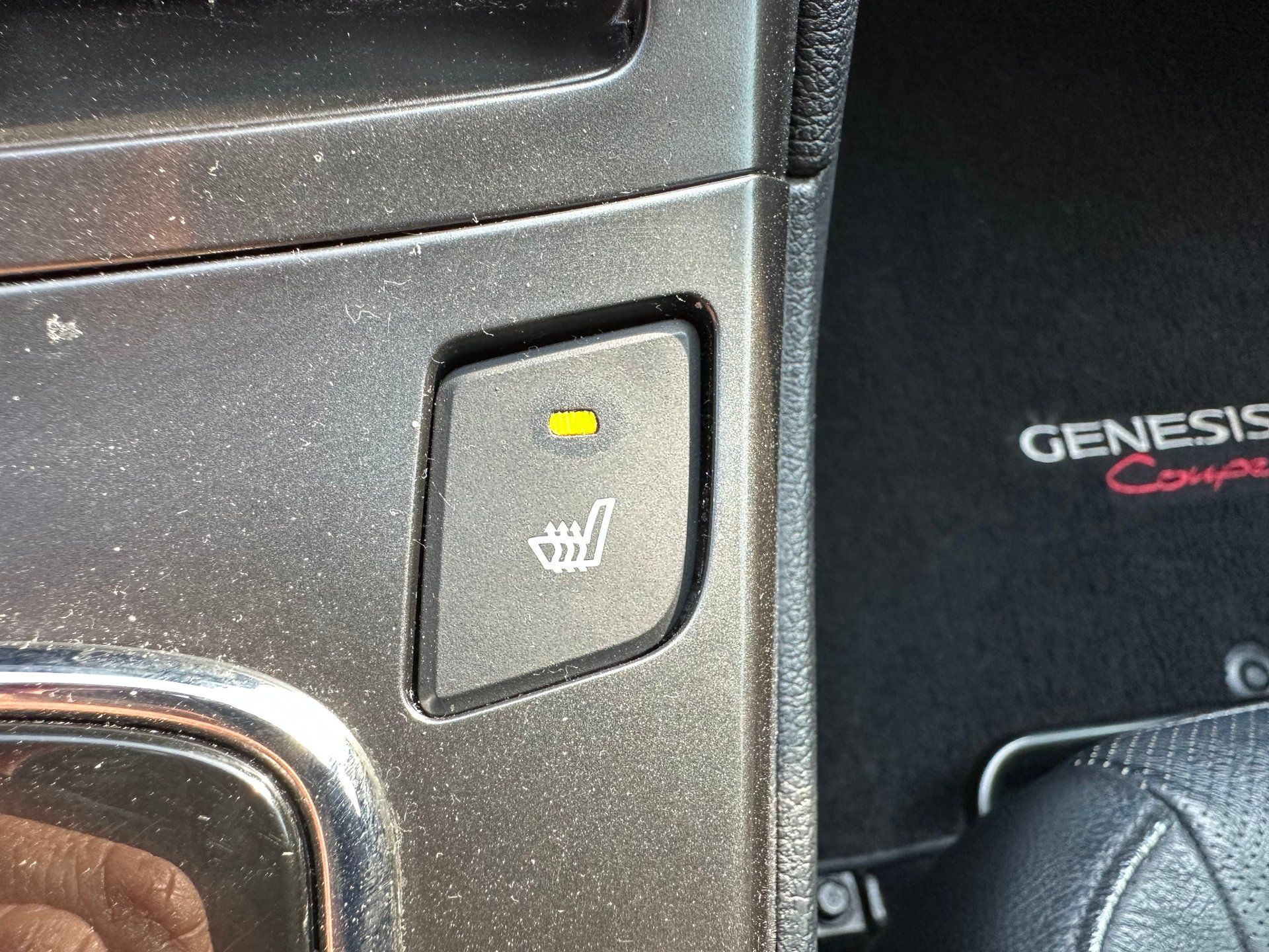 Hyundai Genesis Coupe 2012 - Image 18