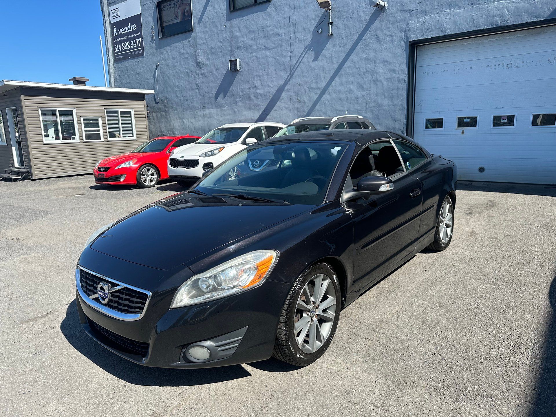 Volvo C70 2011 - Image 2