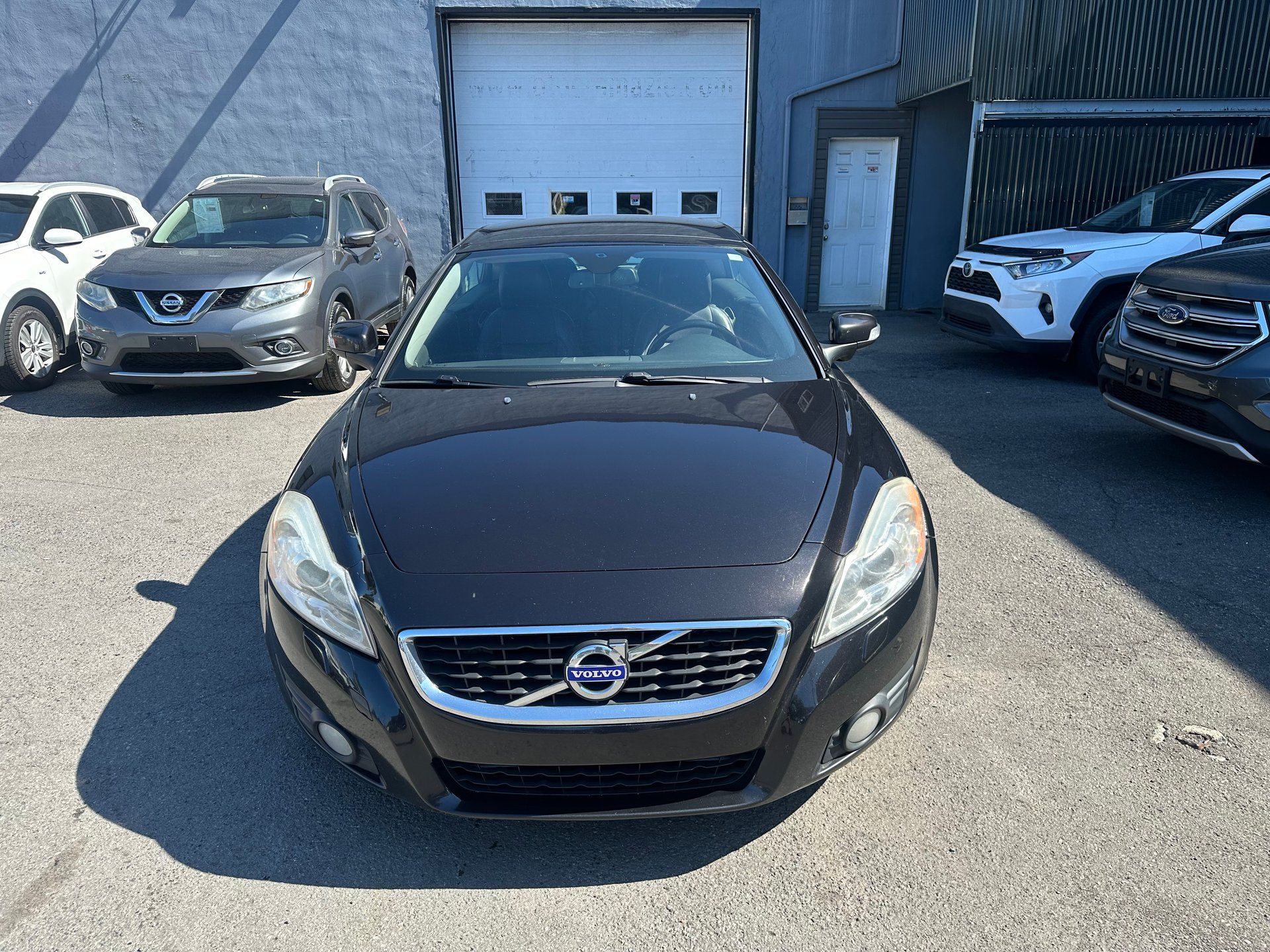 Volvo C70 2011 - Image 12
