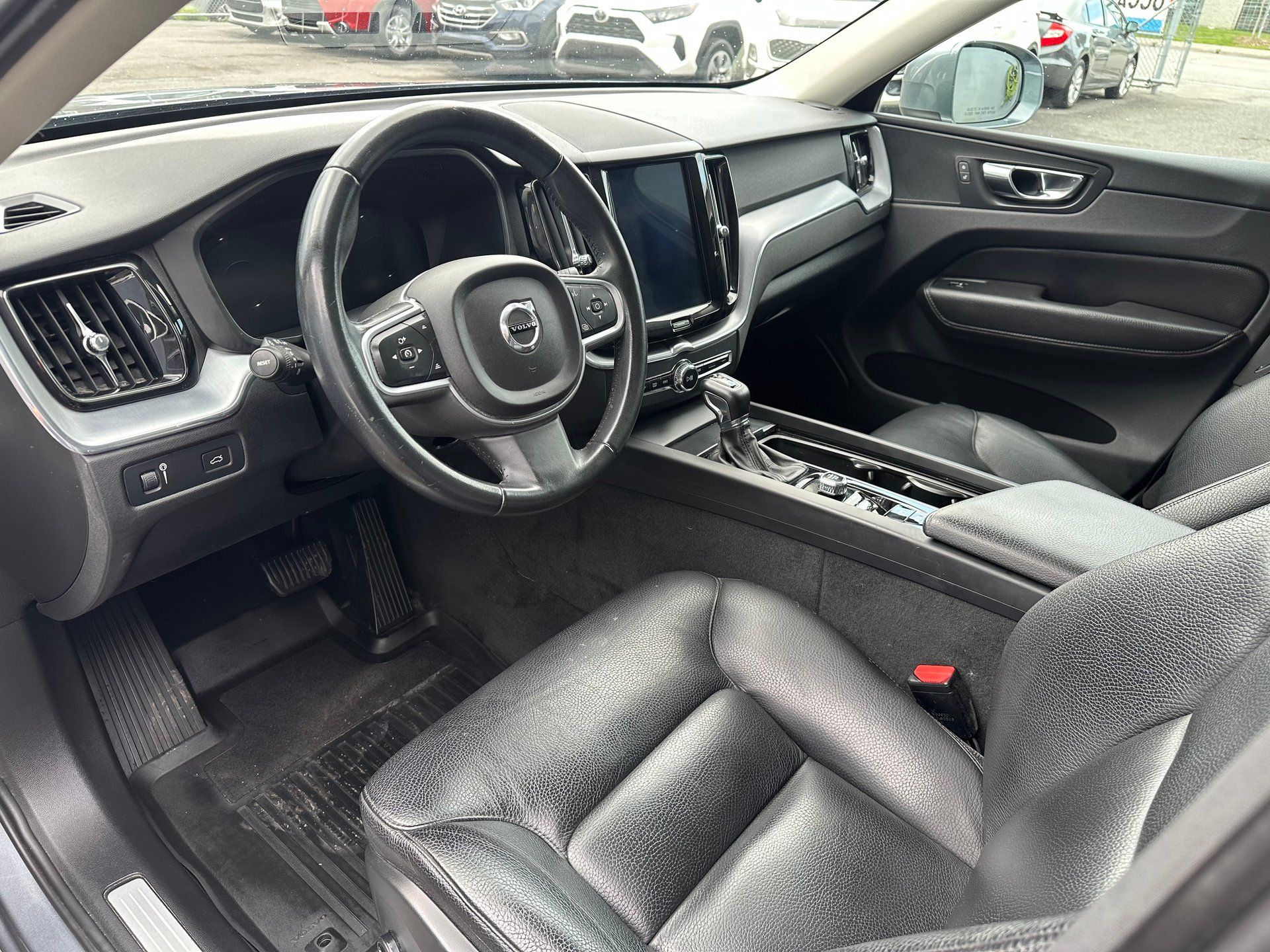 Volvo XC60 2019 - Image 15