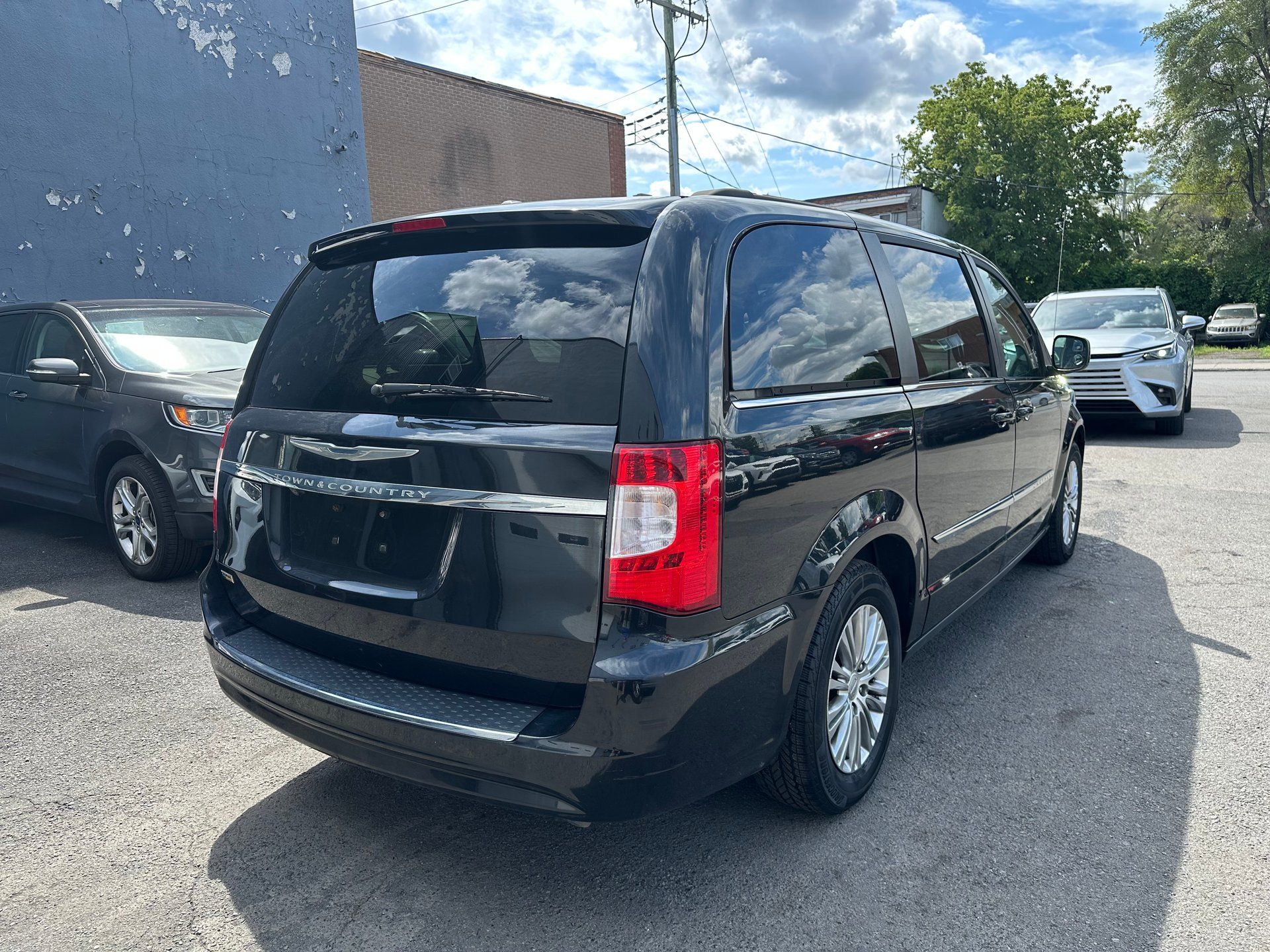 Chrysler Town & Country 2016 - Image 6