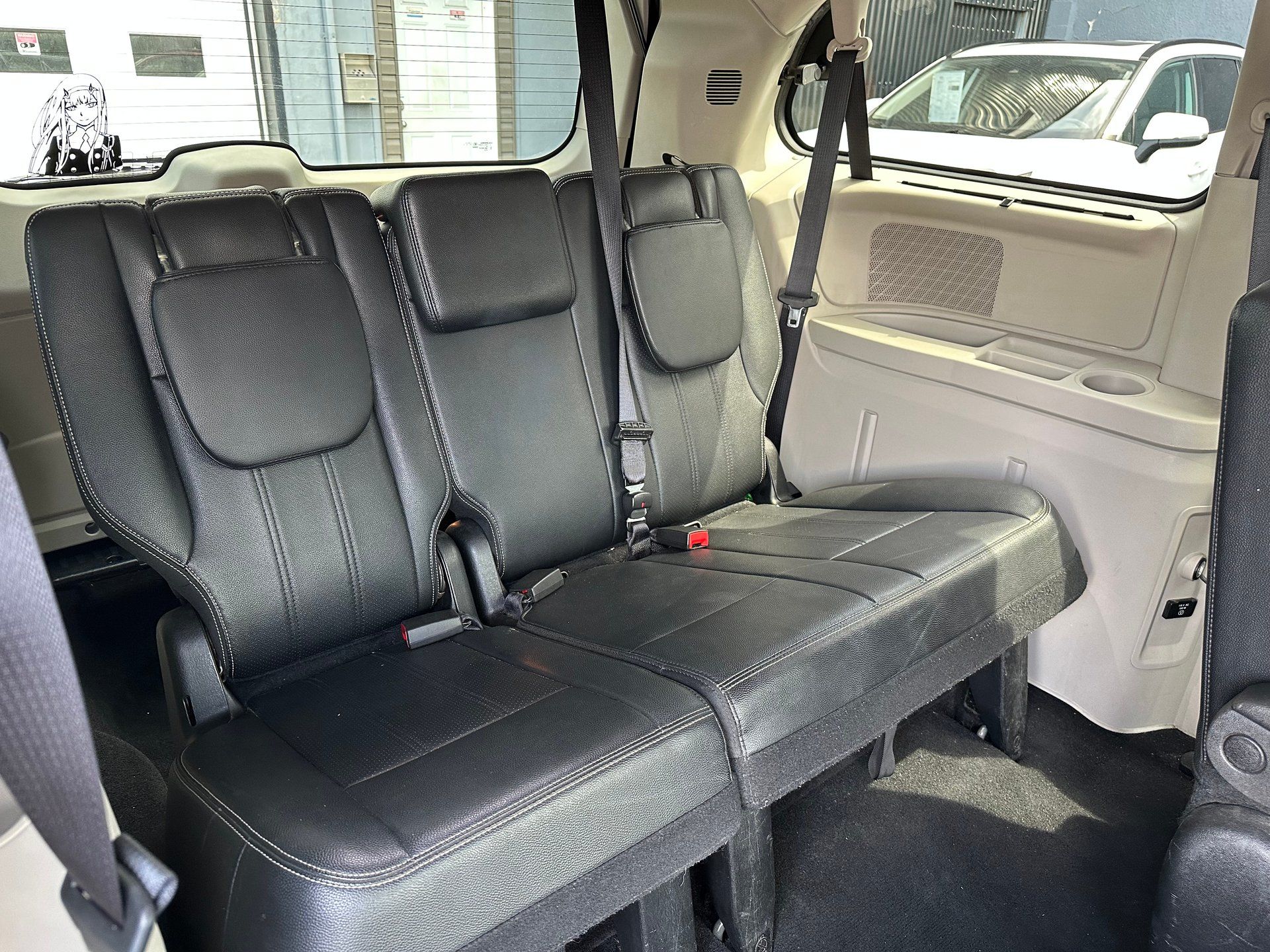 Chrysler Town & Country 2016 - Image 14