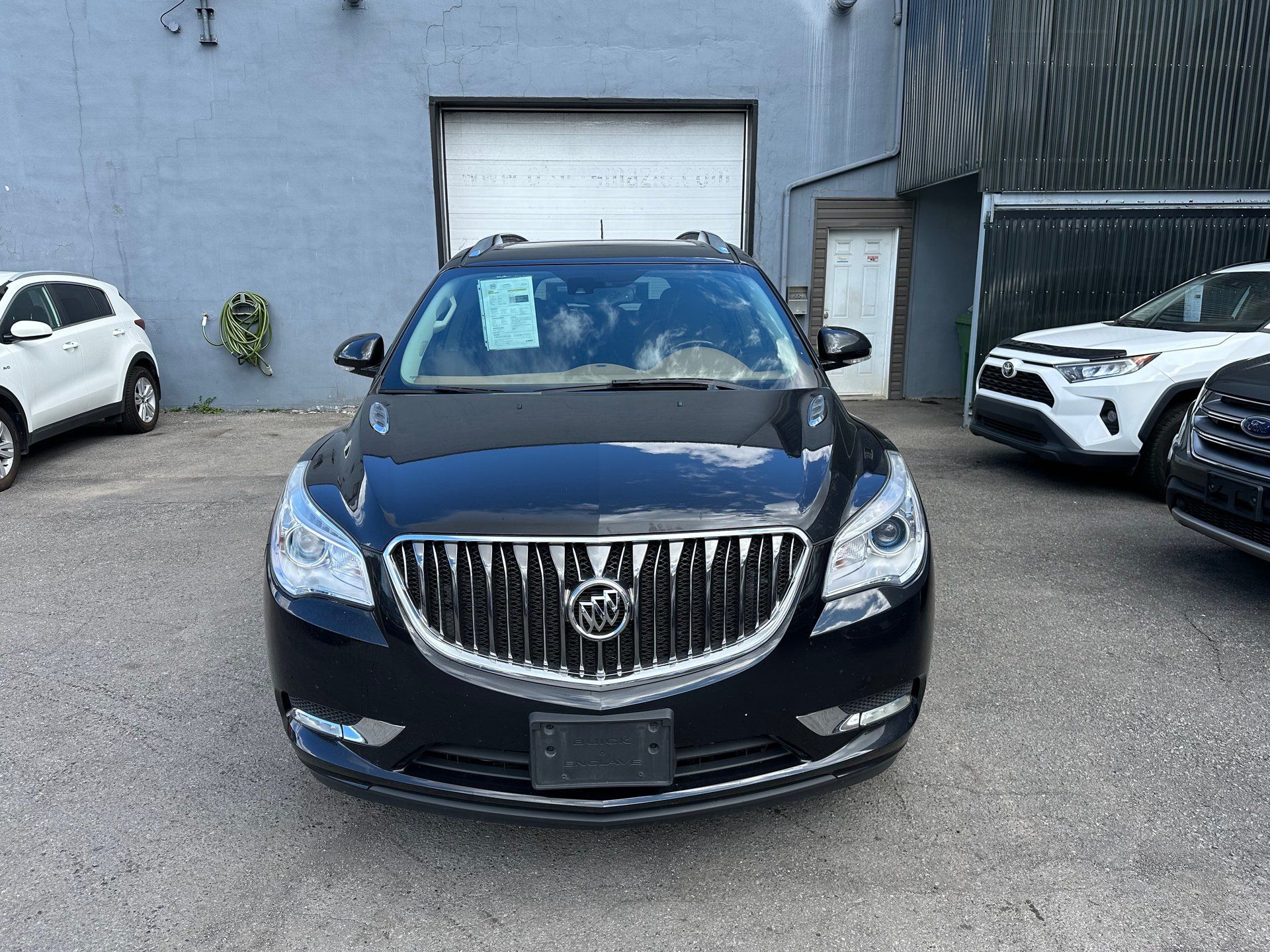 Buick Enclave 2015 - Image 9
