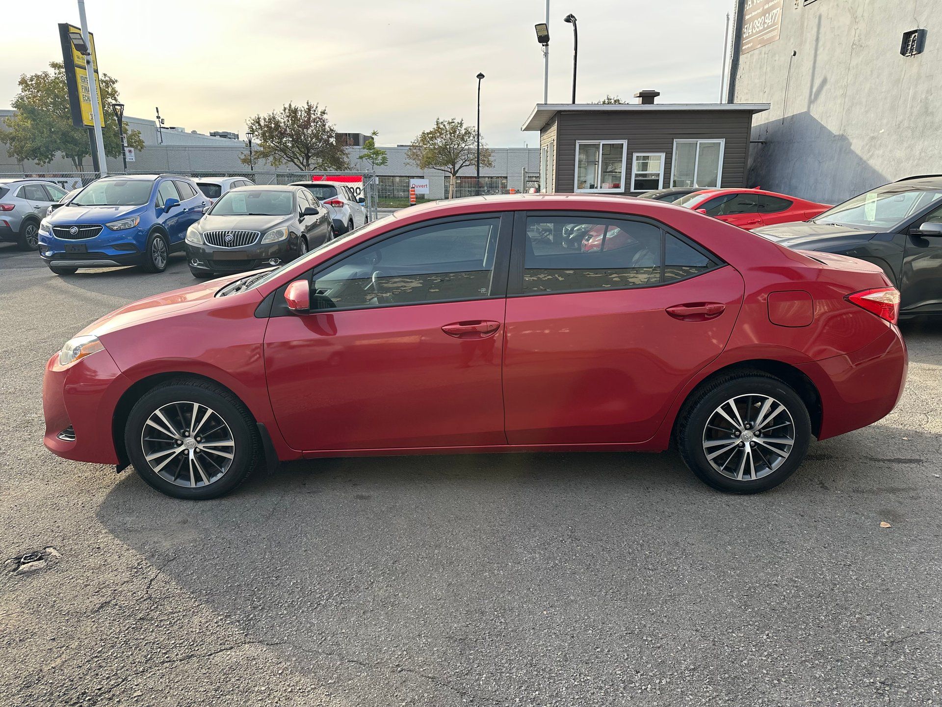Toyota Corolla 2017 - Image 3