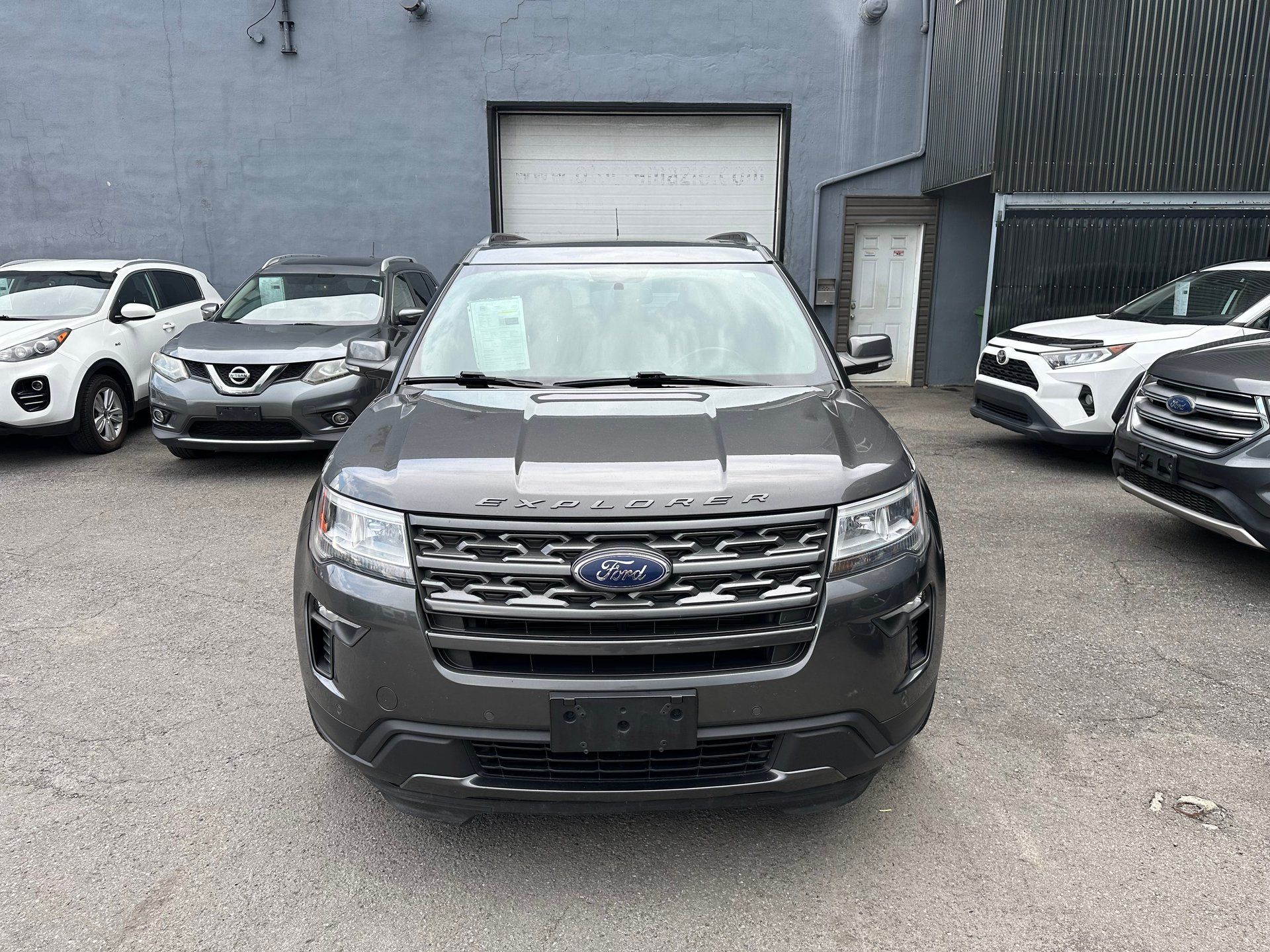 Ford Explorer 2018 - Image 9