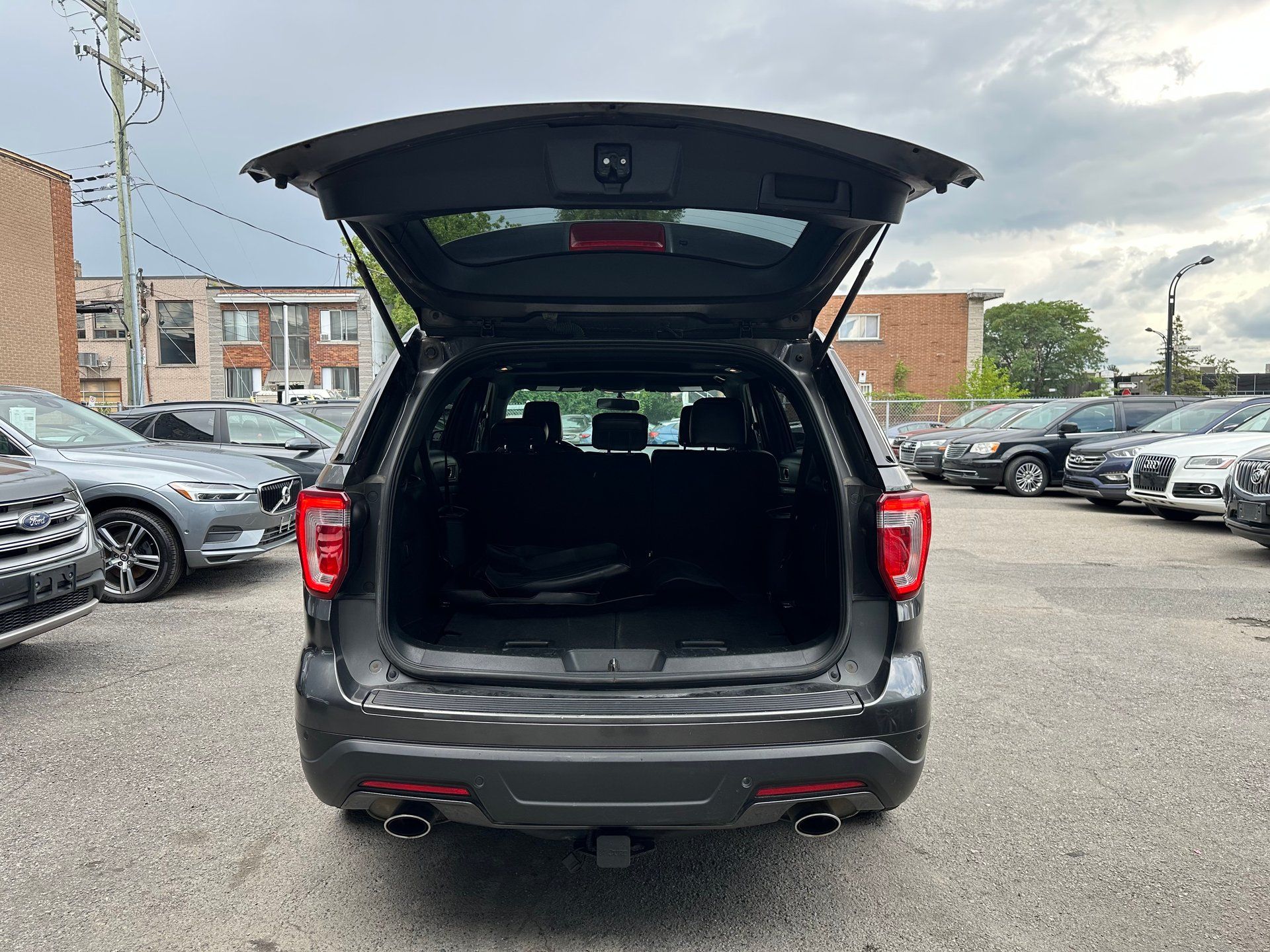 Ford Explorer 2018 - Image 10