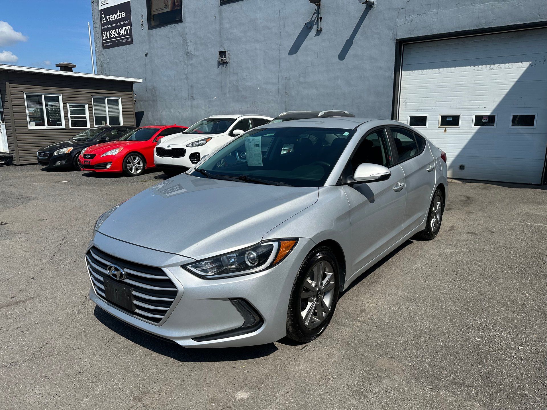 Hyundai Elantra 2018 - Image 2