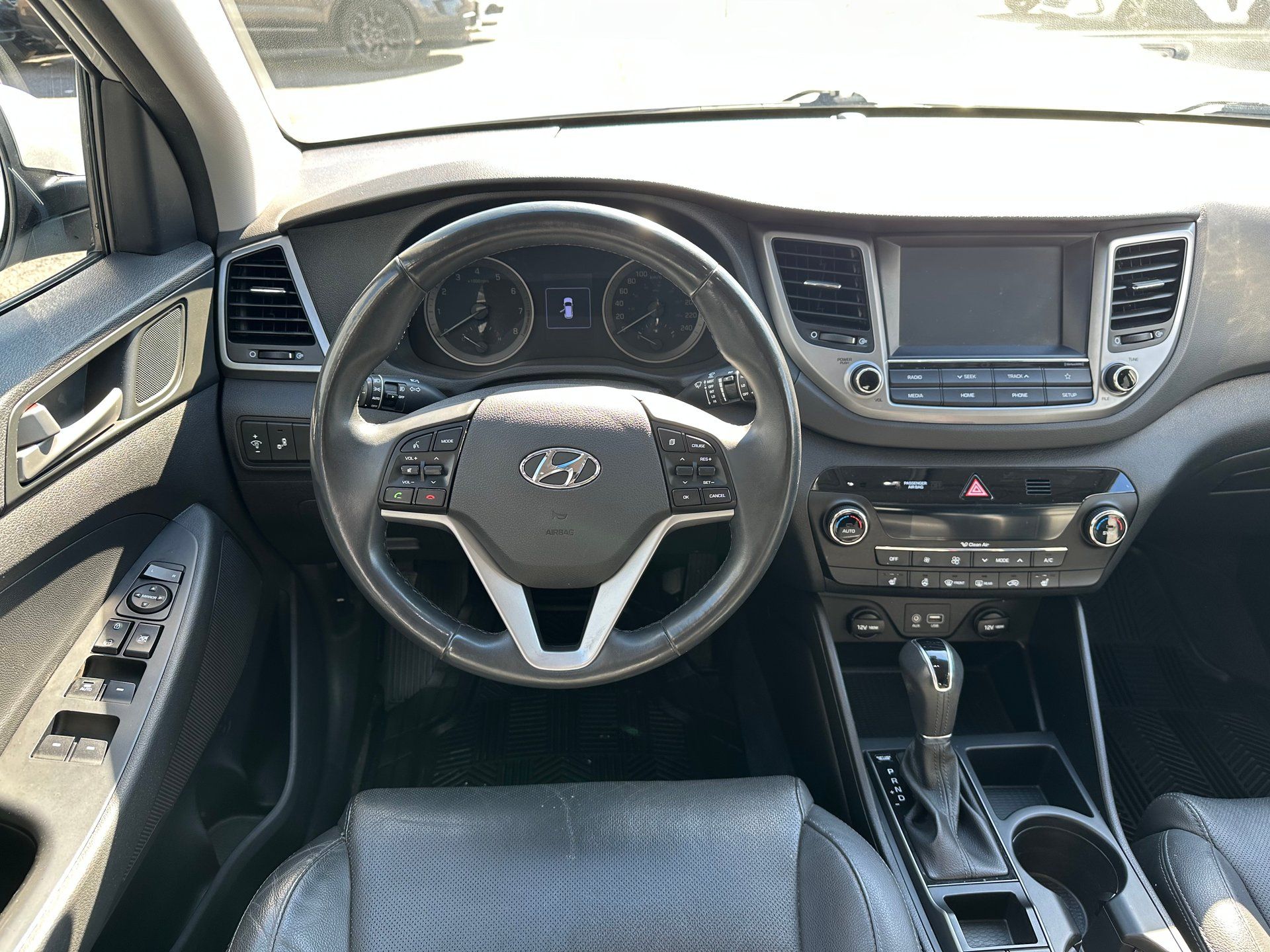 Hyundai Tucson 2018 - Image 16