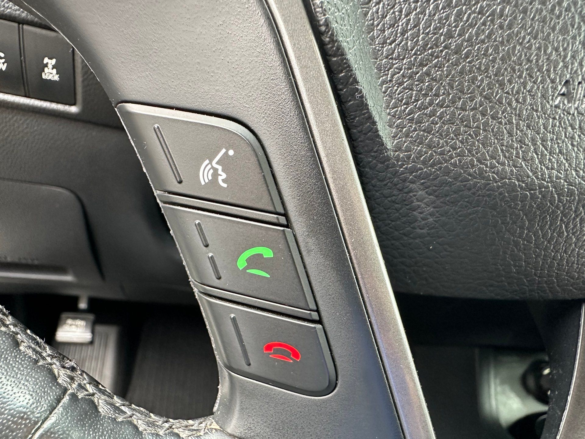 Hyundai Santa Fe XL 2017 - Image 20