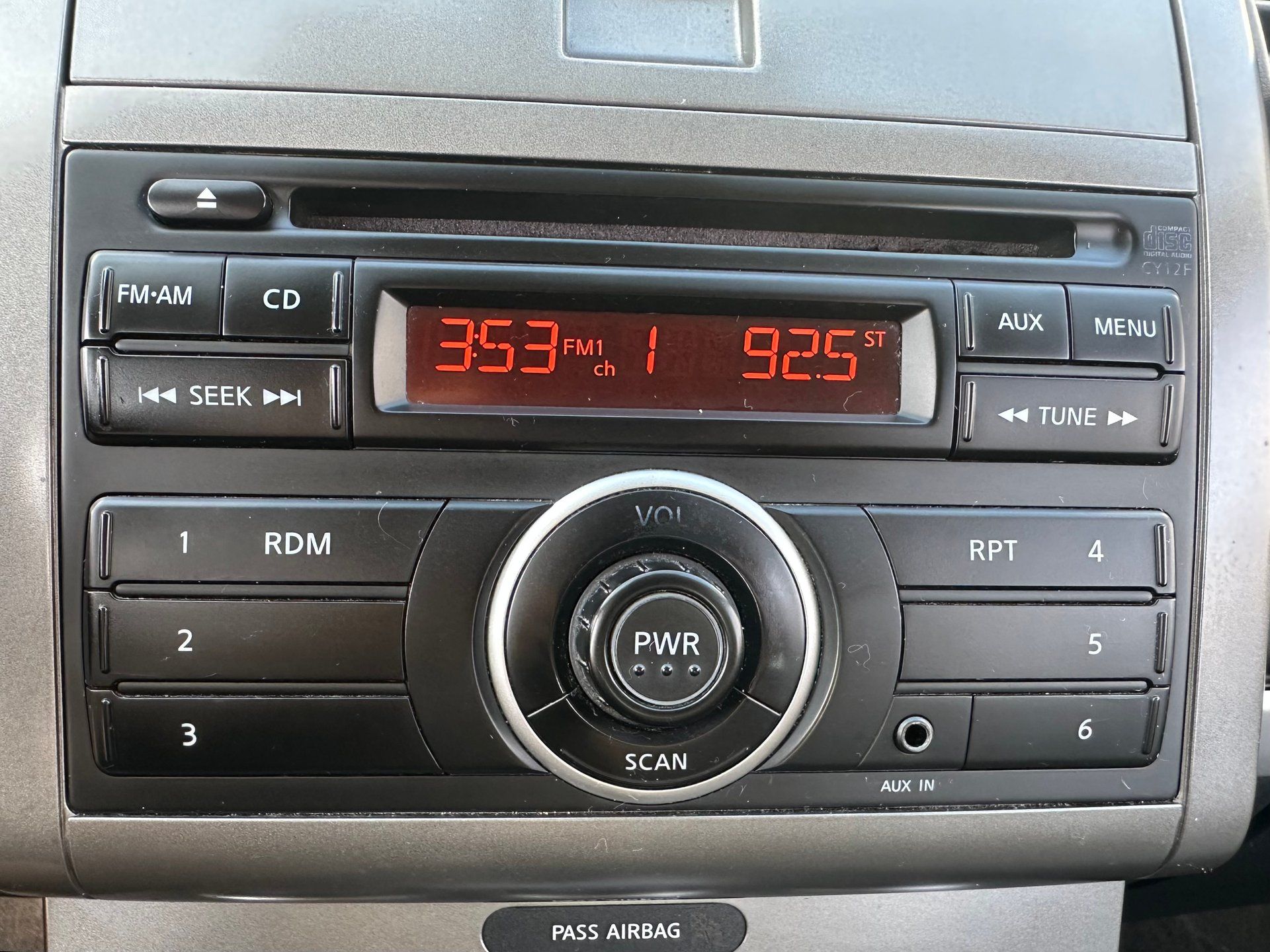 Nissan Sentra 2012 - Image 20