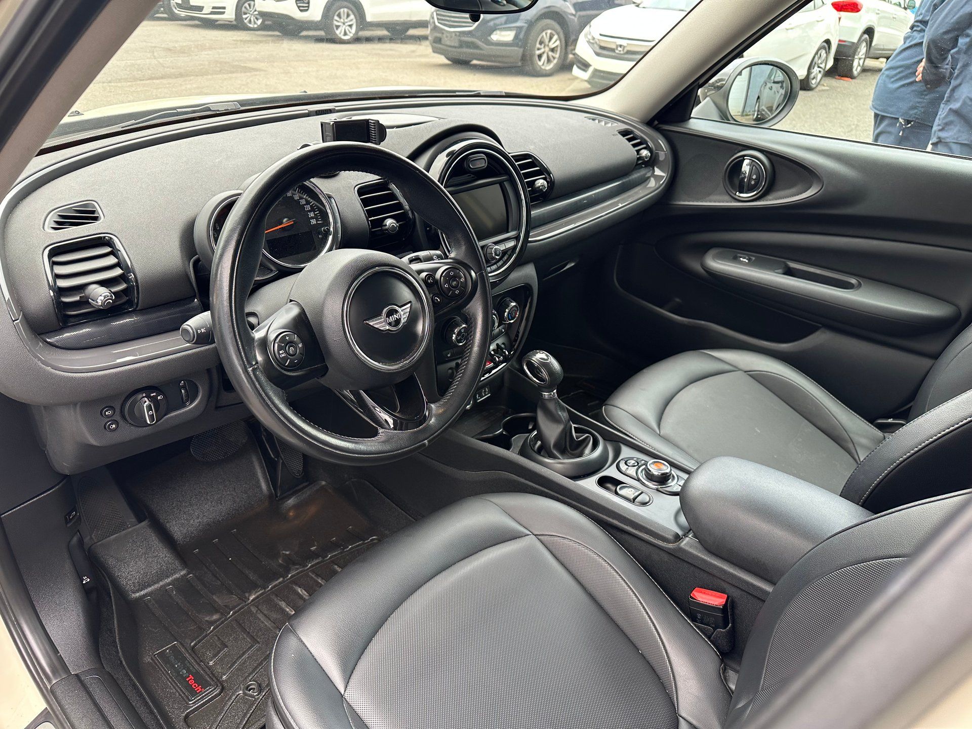 MINI Clubman 2018 - Image 15