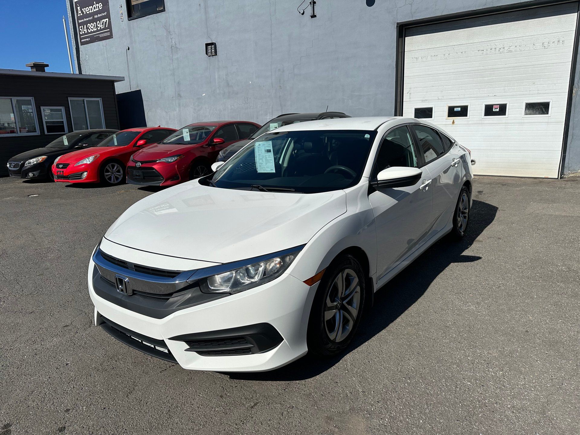 Honda Civic 2017 - Image 2