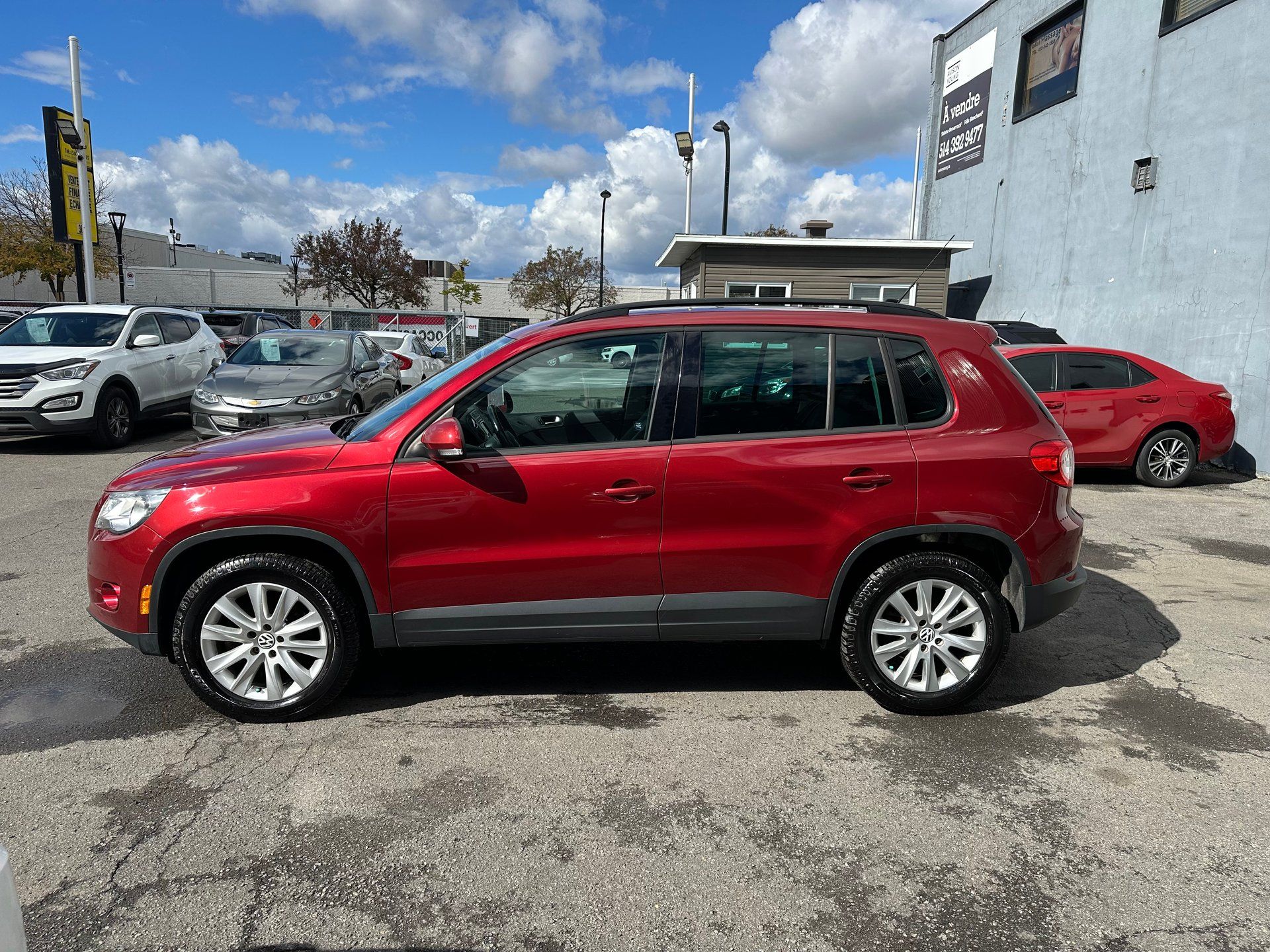 Volkswagen Tiguan 2011 - Image 3