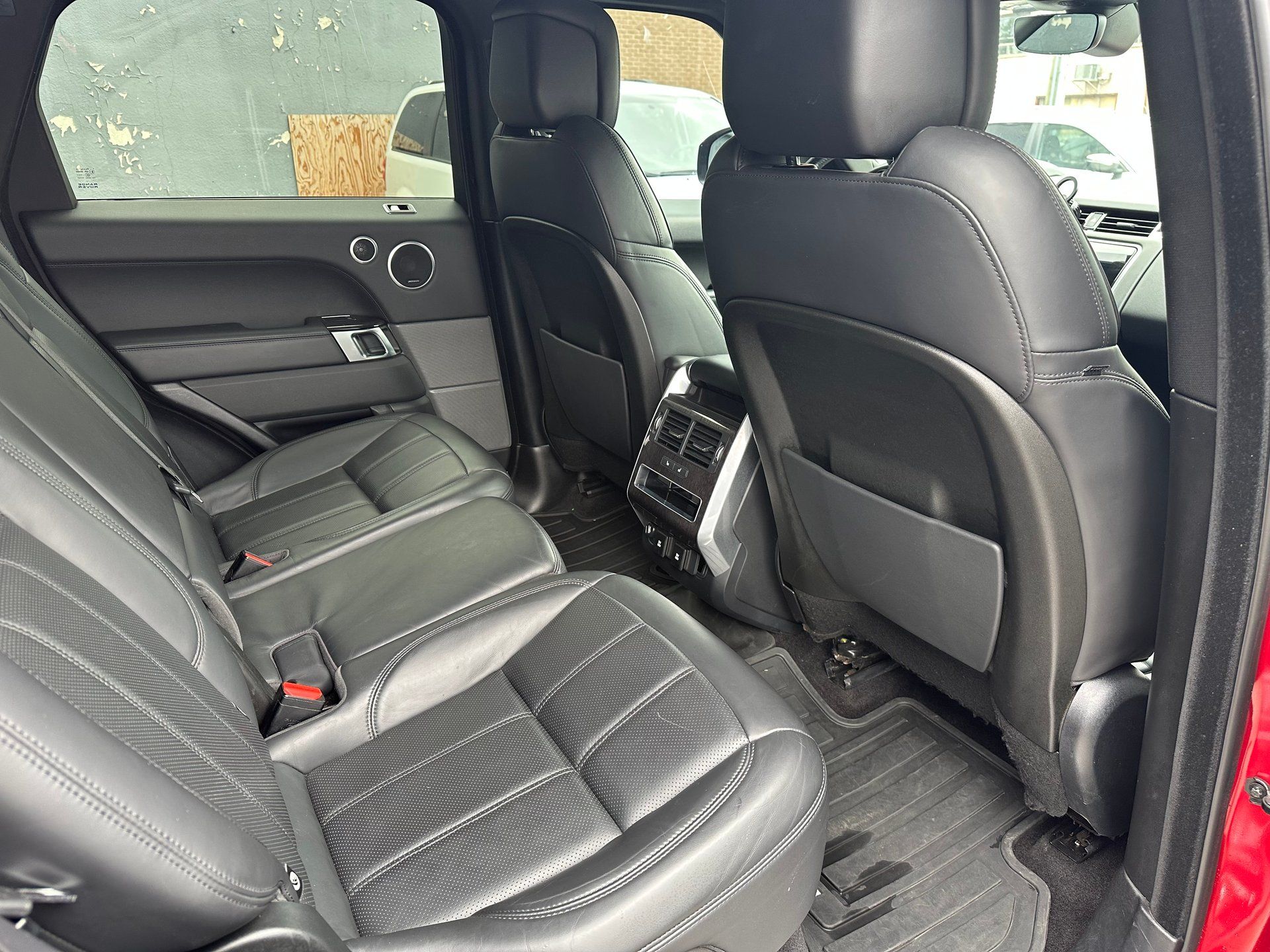 Land Rover Range Rover Sport 2019 - Image 13