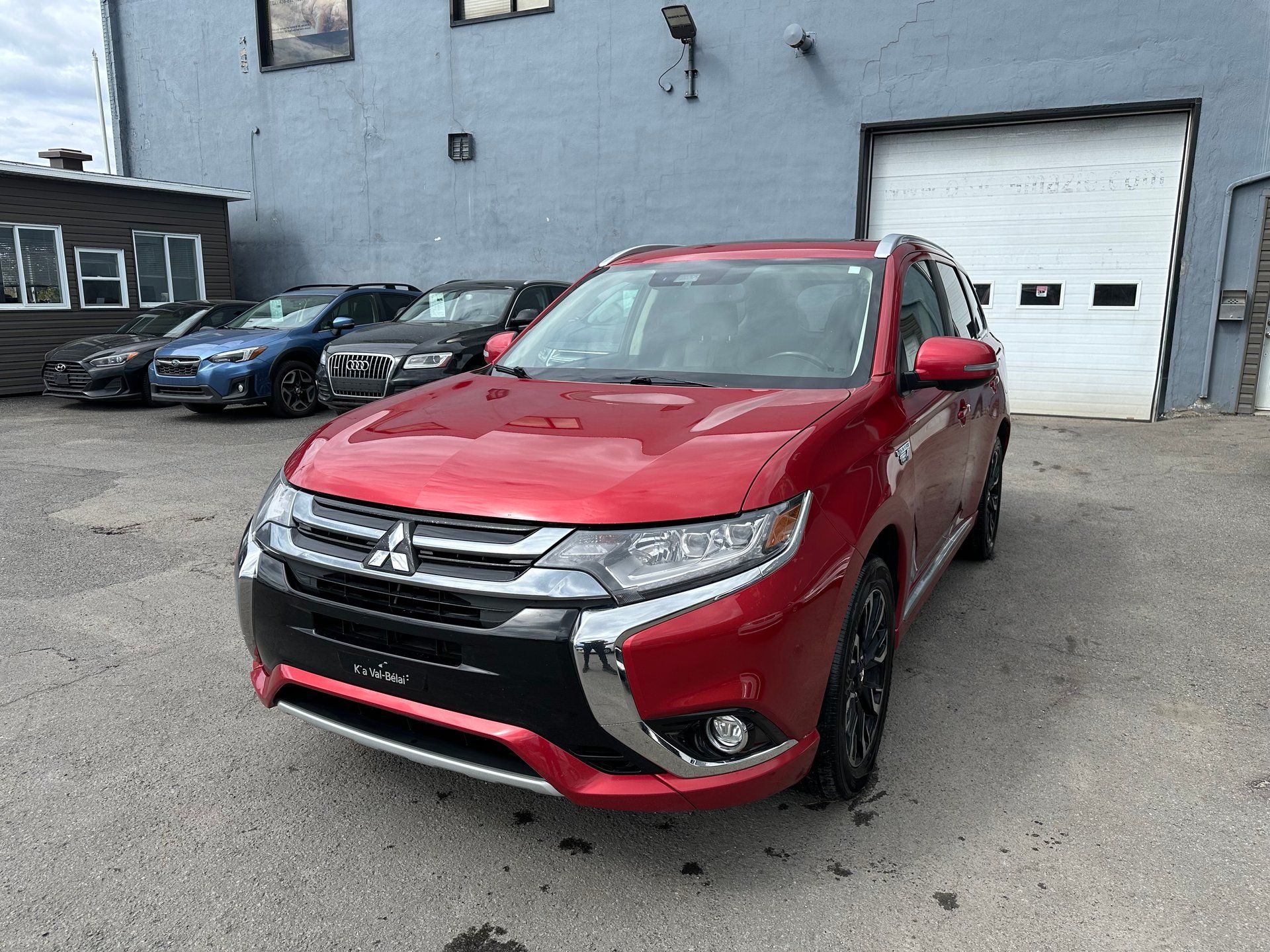 Mitsubishi Outlander PHEV 2018 - Thumbnail 1