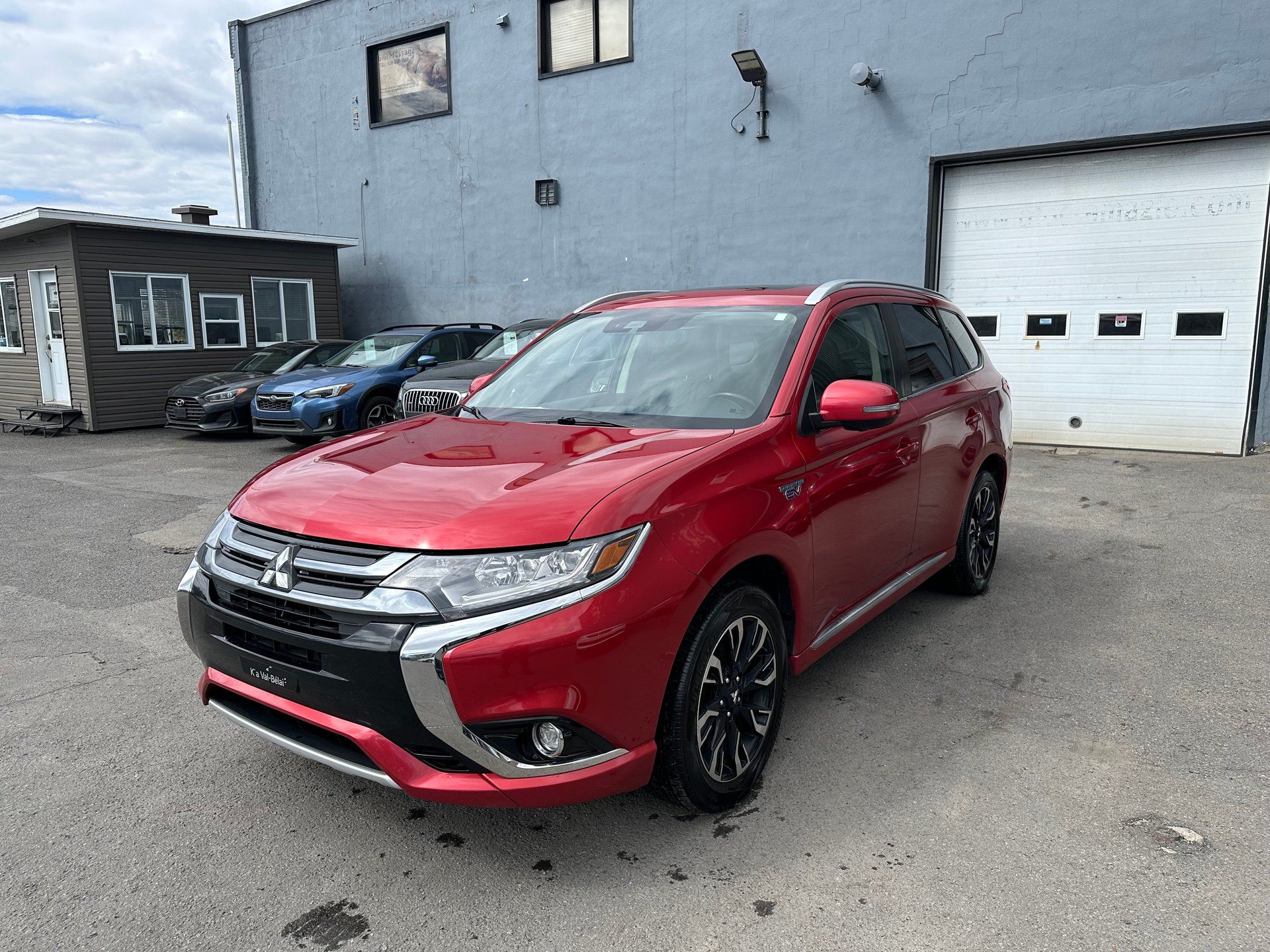 Mitsubishi Outlander PHEV 2018 - Thumbnail 2