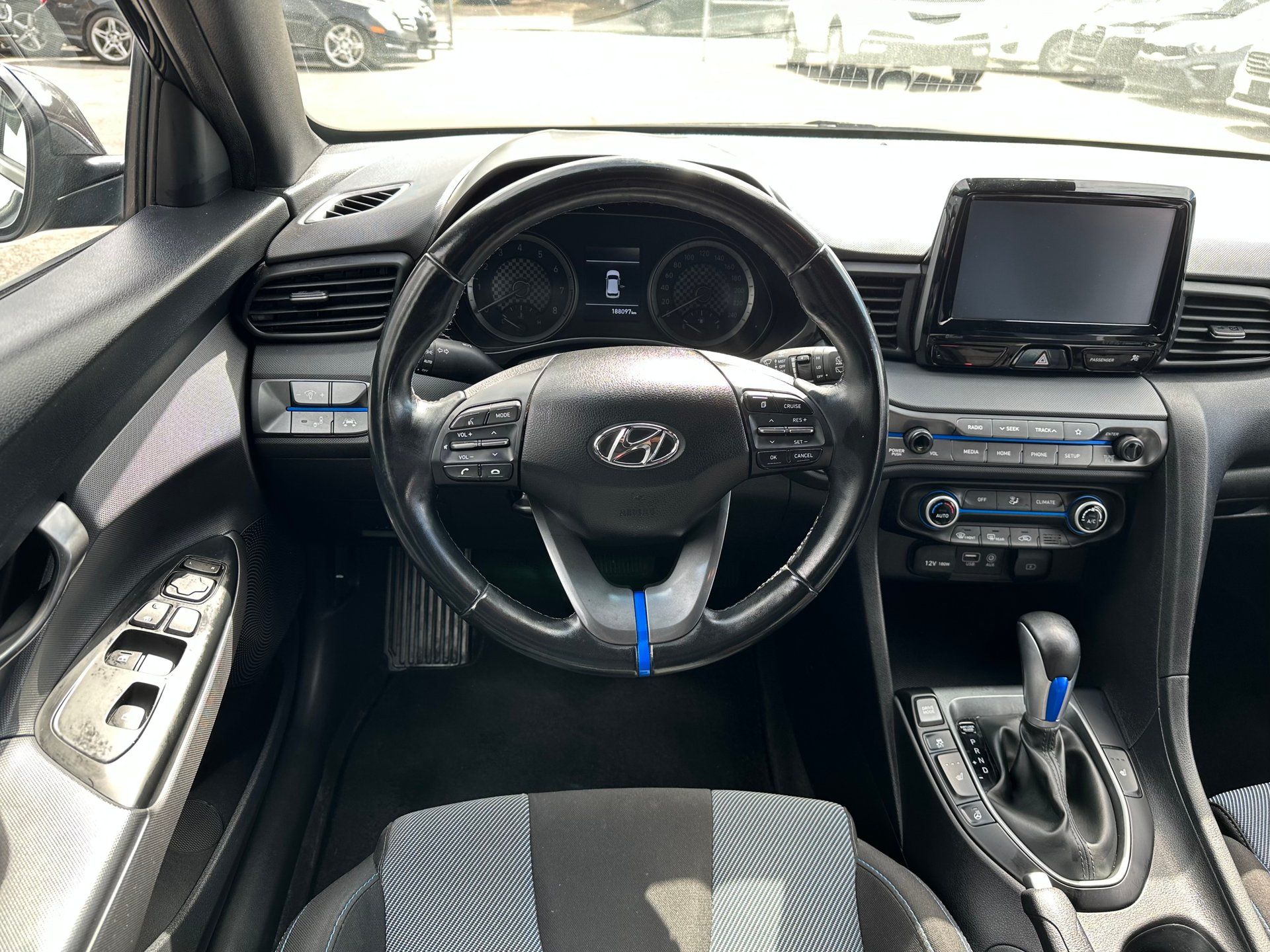 Hyundai Veloster 2020 - Thumbnail 15