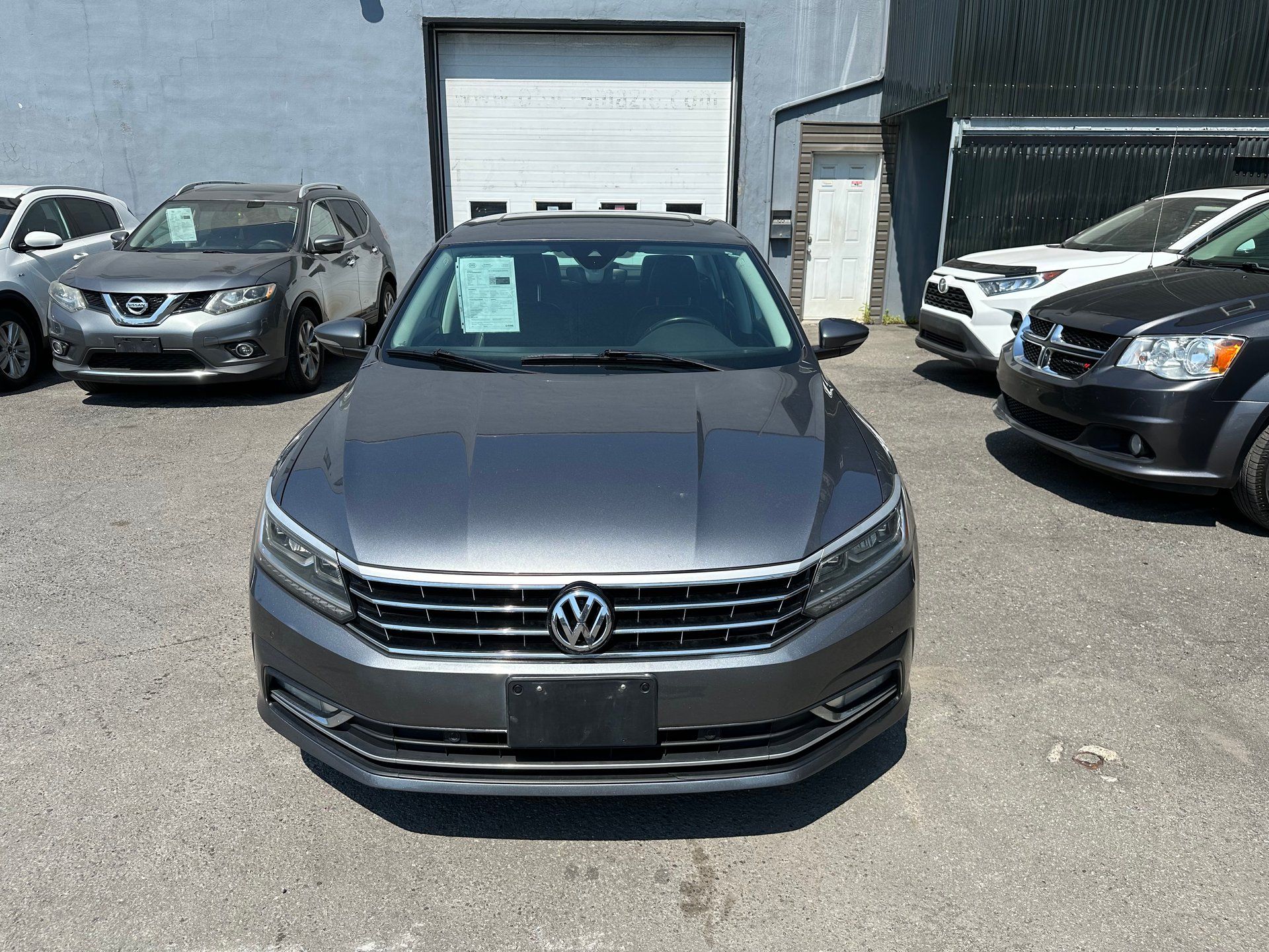 Volkswagen Passat 2017 - Thumbnail 6