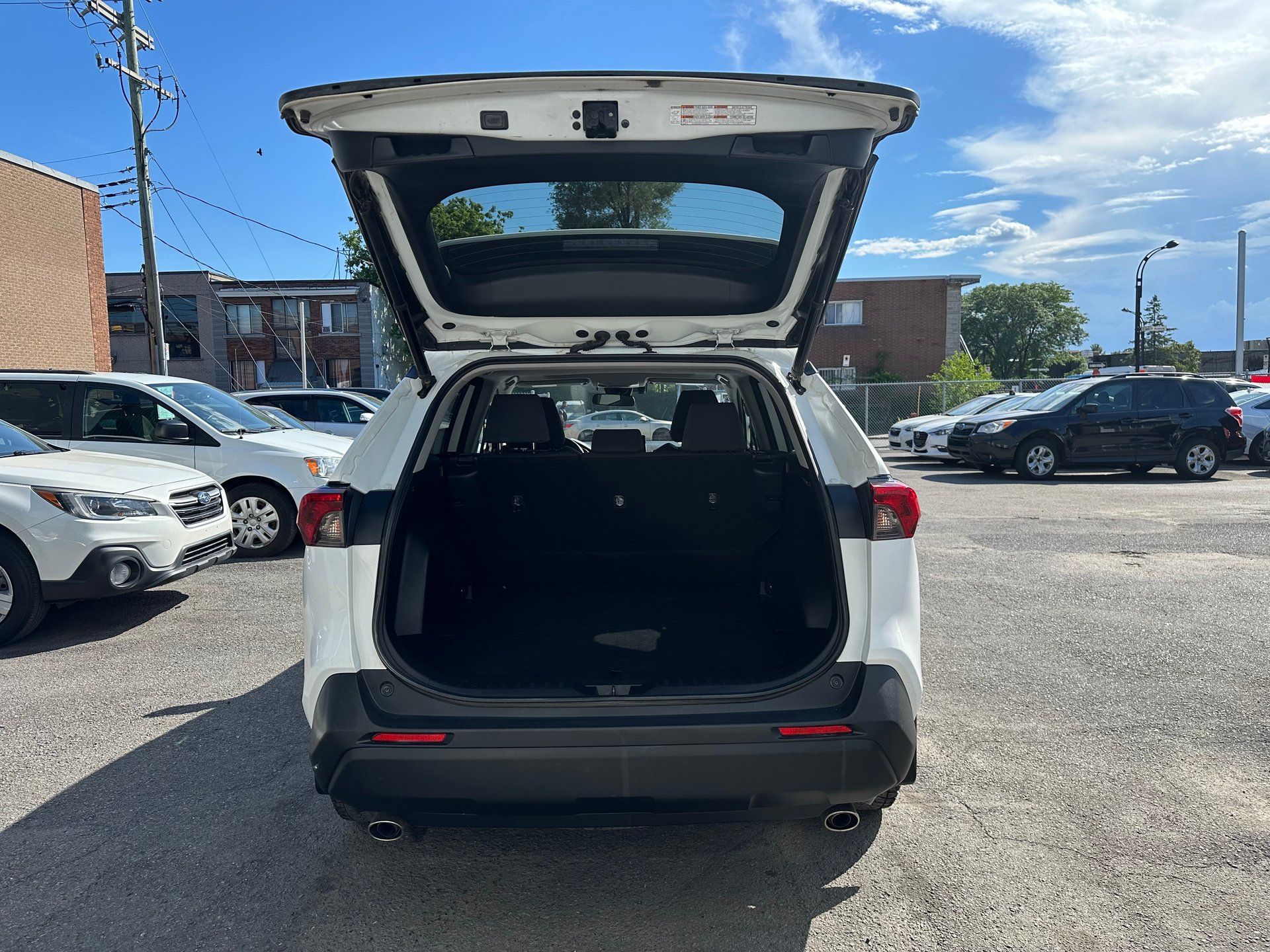 Toyota RAV4 2019 - Thumbnail 10