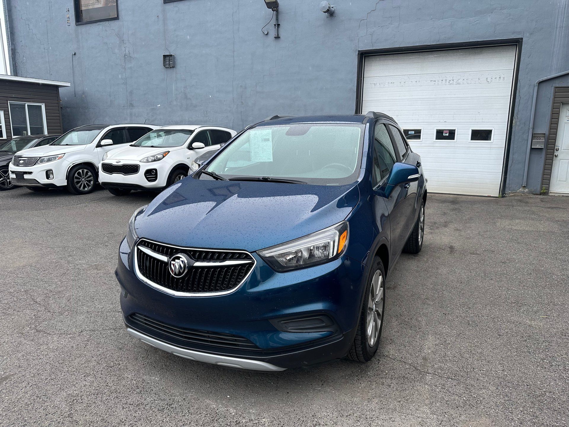 Buick Encore 2019 - Thumbnail 1