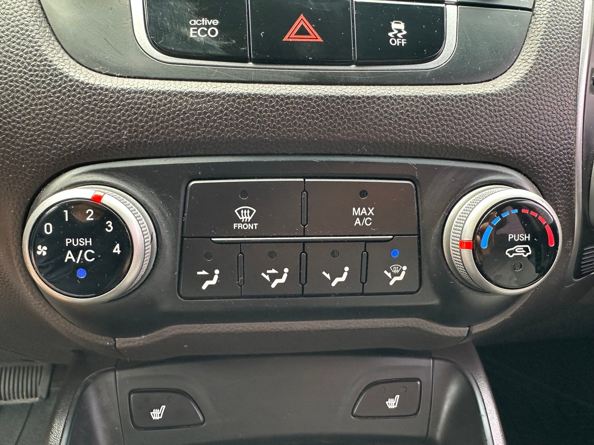 Hyundai Tucson 2012 - Thumbnail 21