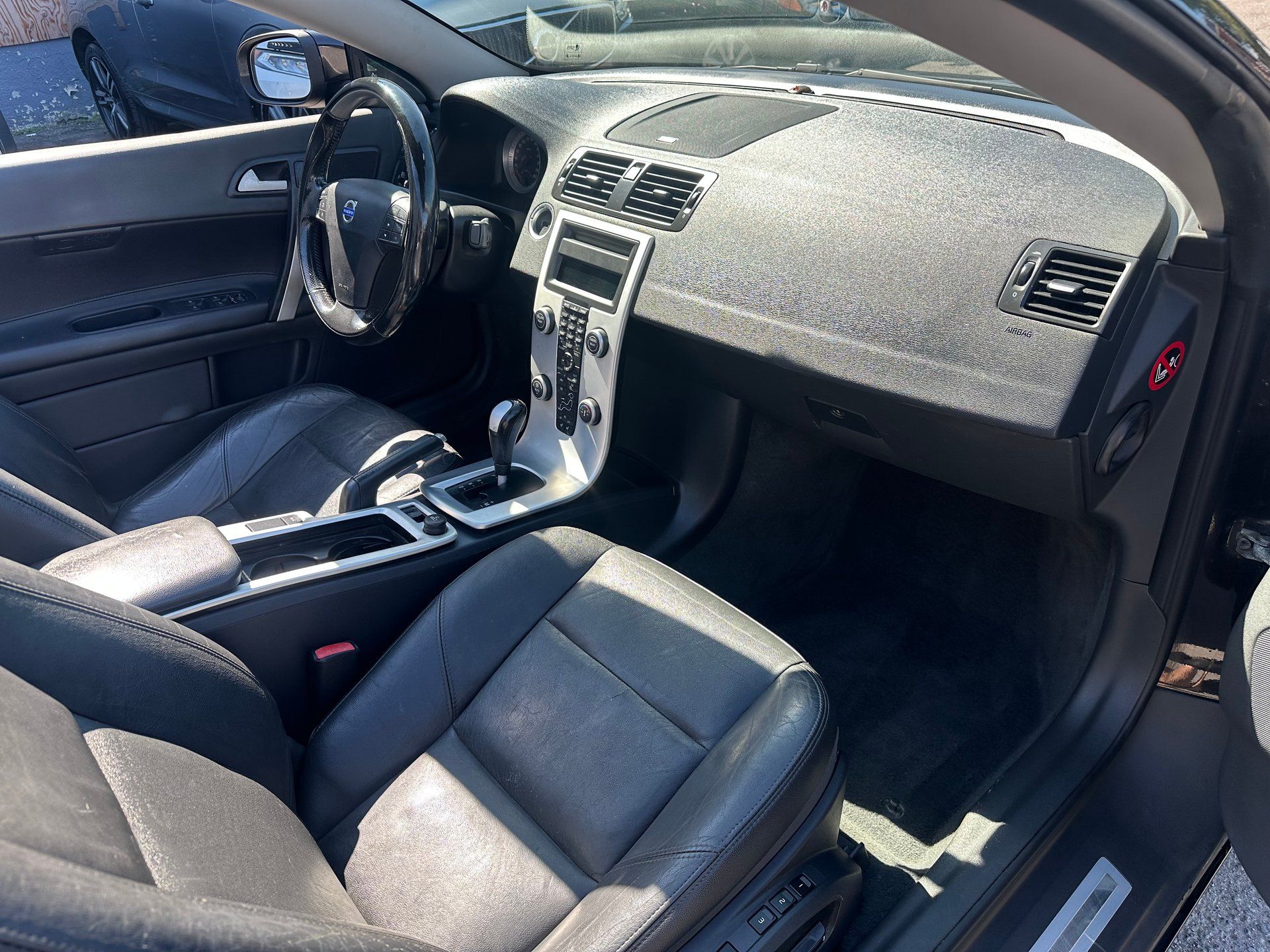 Volvo C70 2011 - Thumbnail 17
