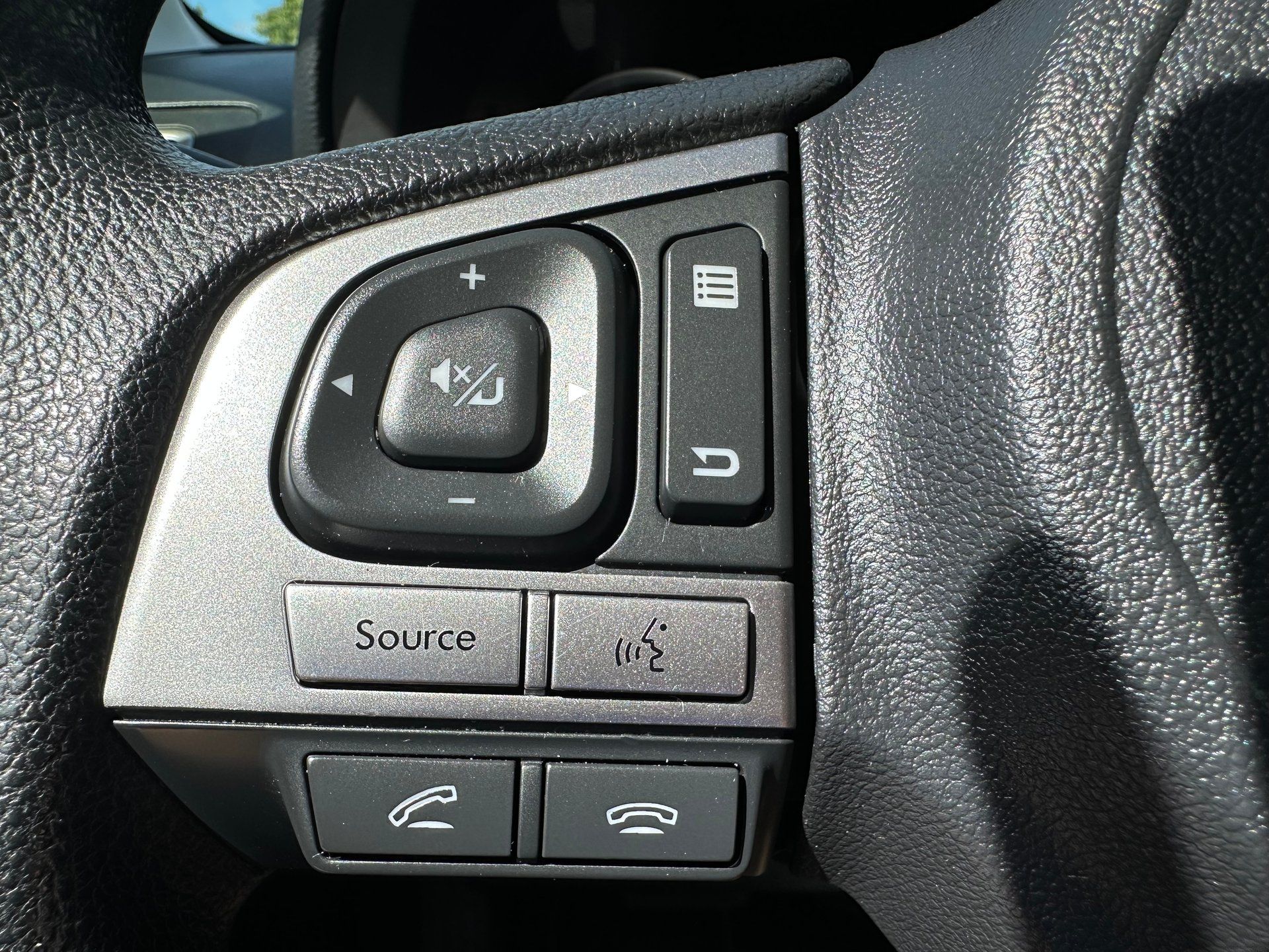 Subaru Forester 2017 - Thumbnail 22